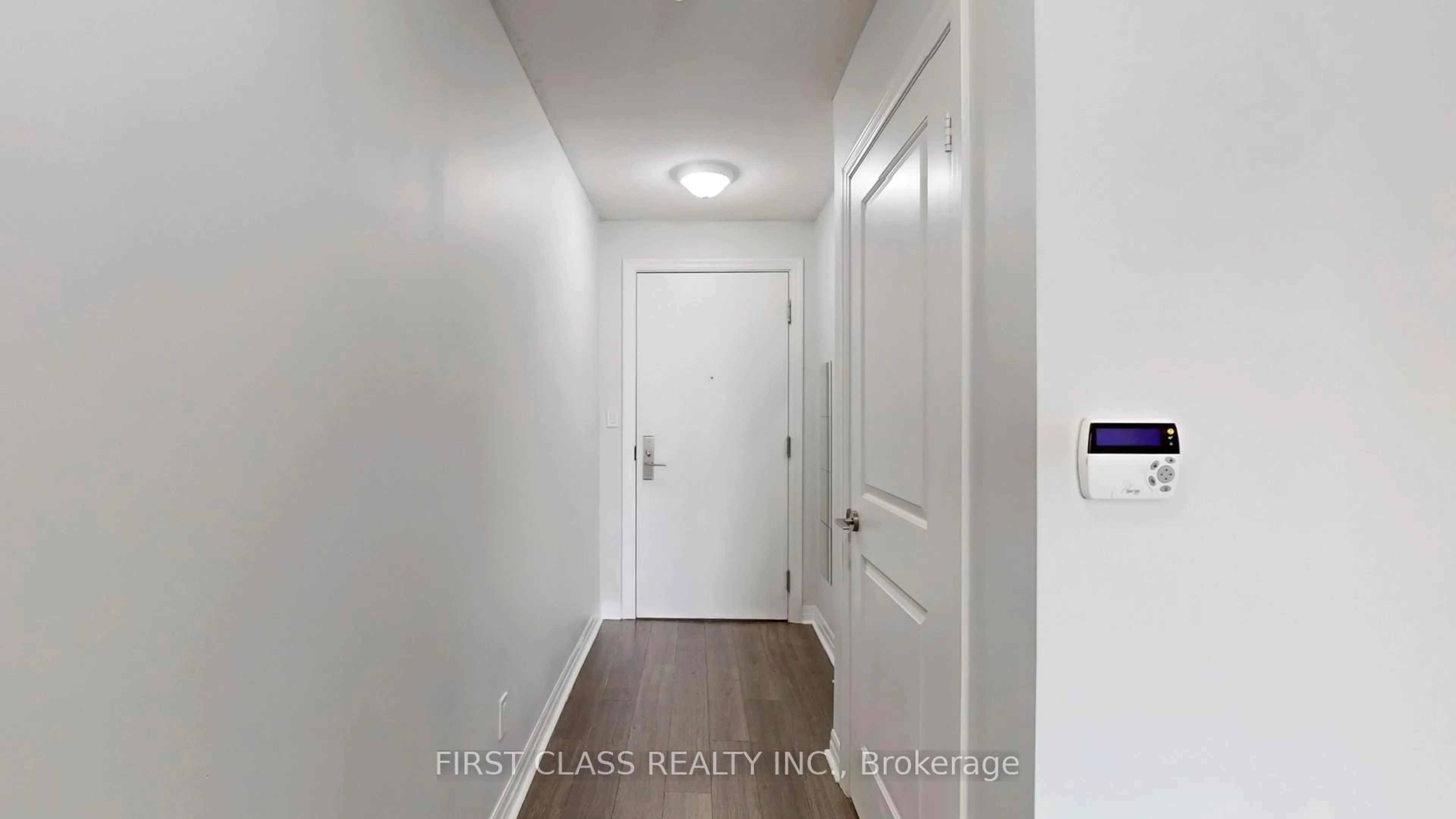 Indoor entryway for 2015 Sheppard Ave #3504, Toronto Ontario M2J 0B3