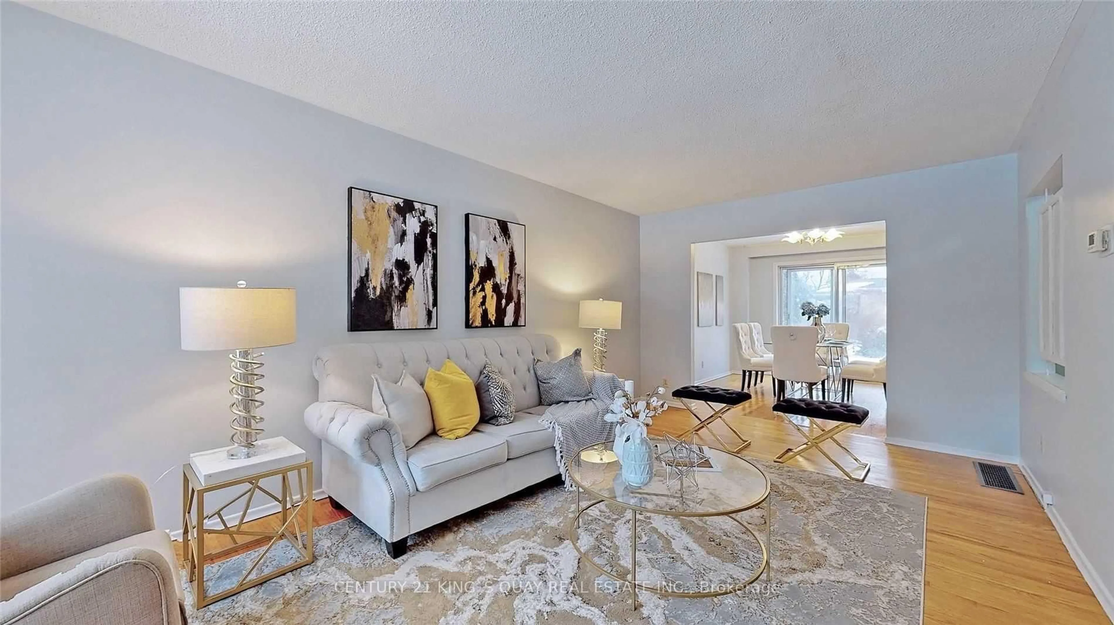 Living room with furniture, carpet floor for 16 Kingslake Rd, Toronto Ontario M2J 3C9