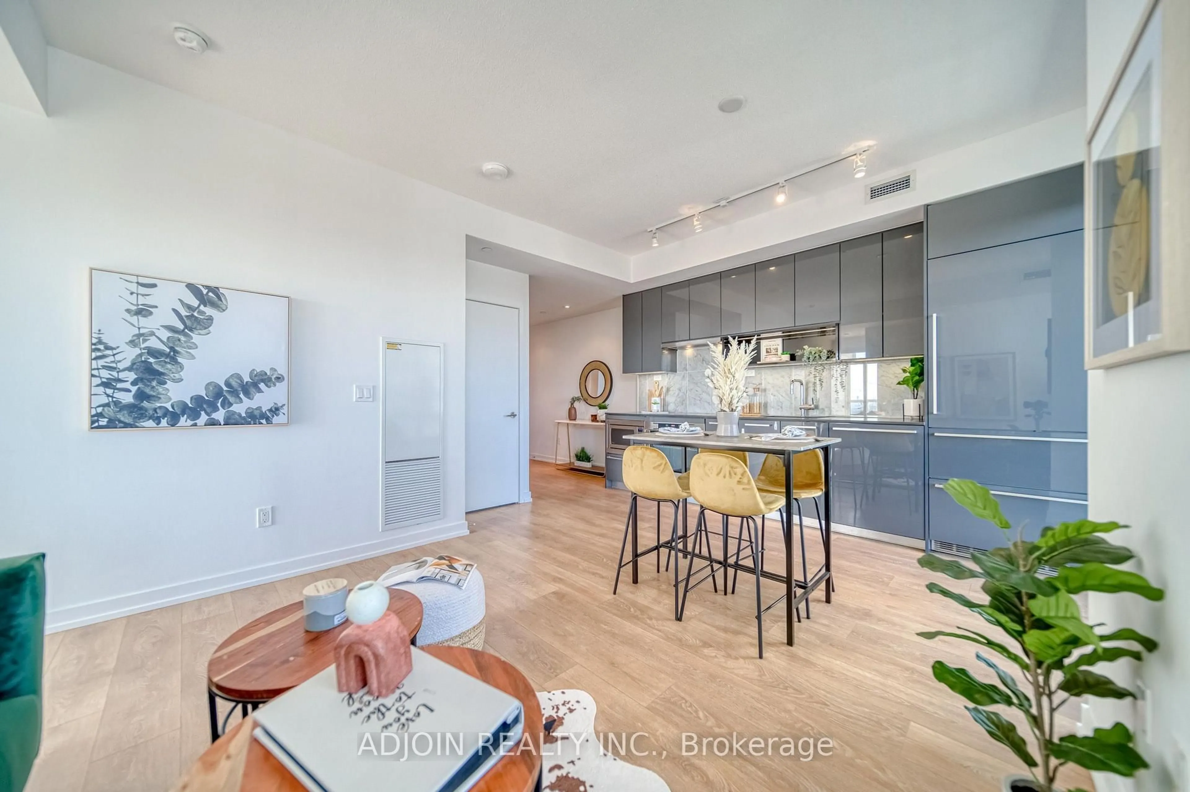 Open concept kitchen, unknown for 115 Mcmahon Dr #3110, Toronto Ontario M2K 0E3