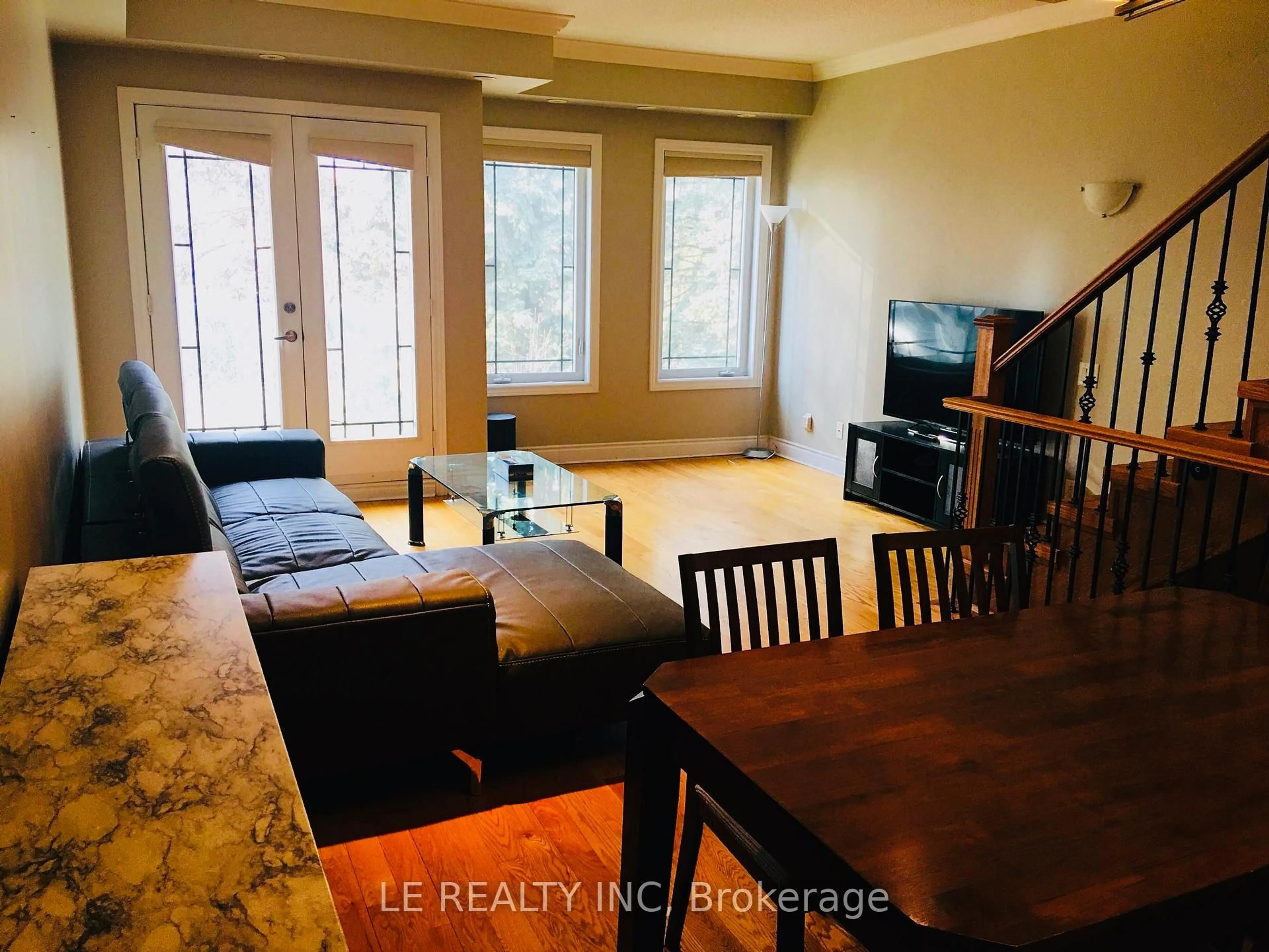 Unknown for 70 Byng Ave #26, Toronto Ontario M2N 7L9