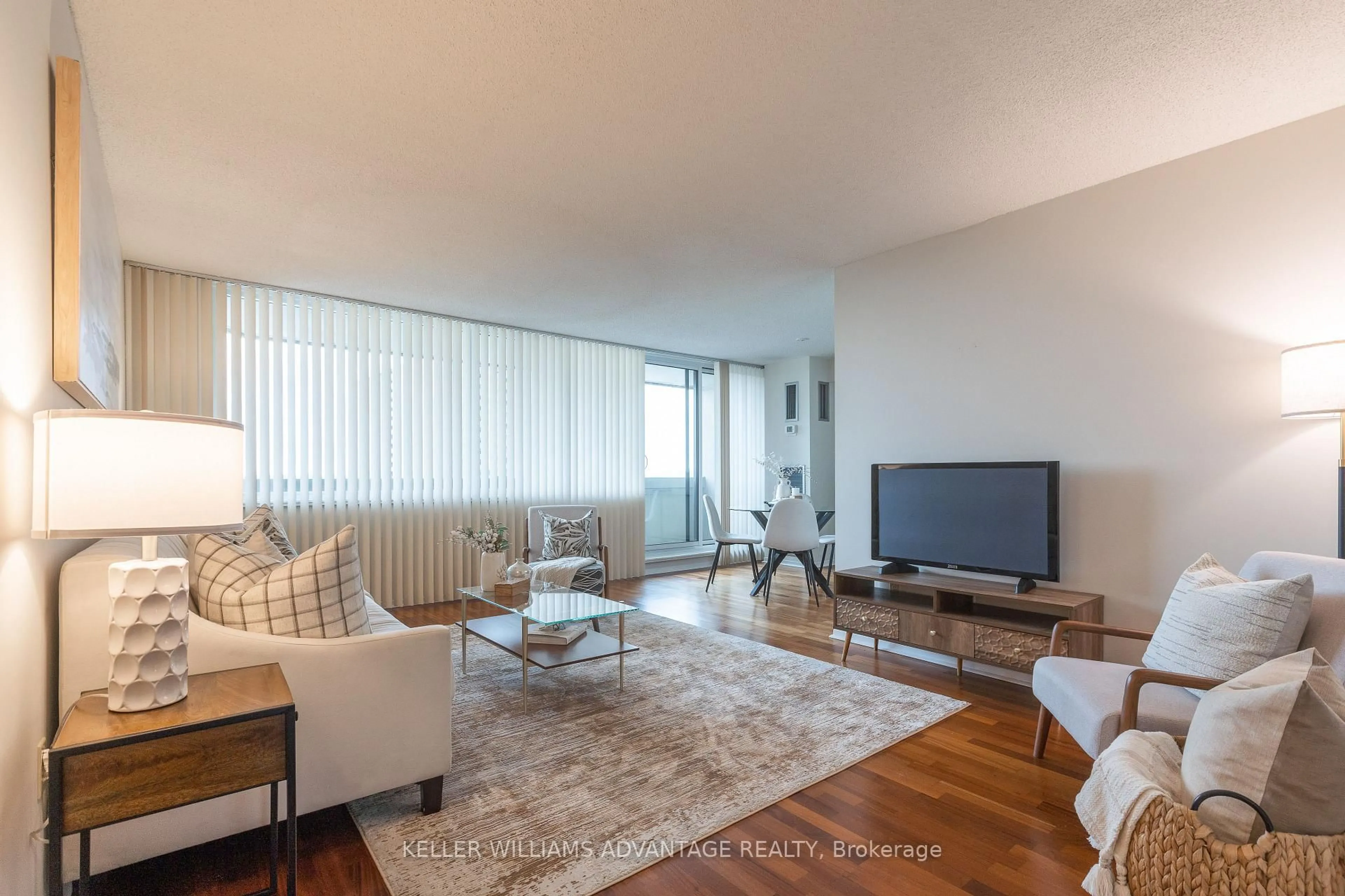 Living room with furniture, unknown for 75 Wynford Heights Cres #1005, Toronto Ontario M3C 3H9