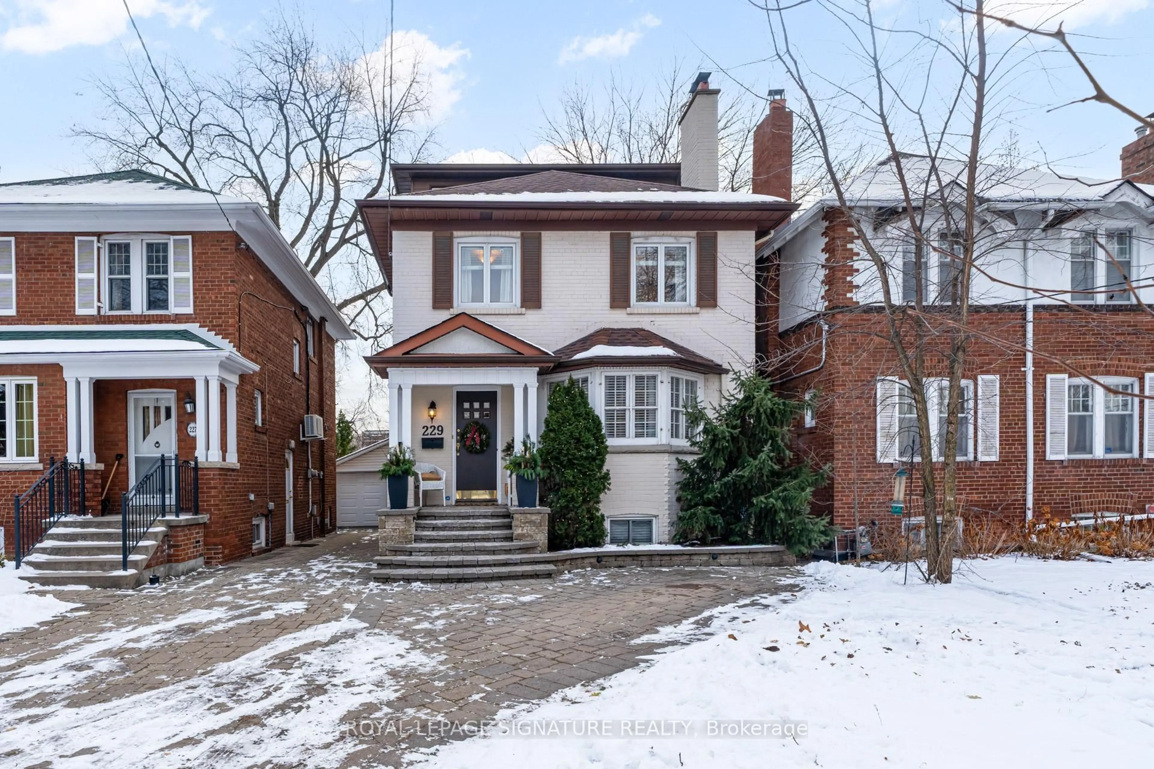 Home with brick exterior material, street for 229 Glengrove Ave, Toronto Ontario M4R 1P4