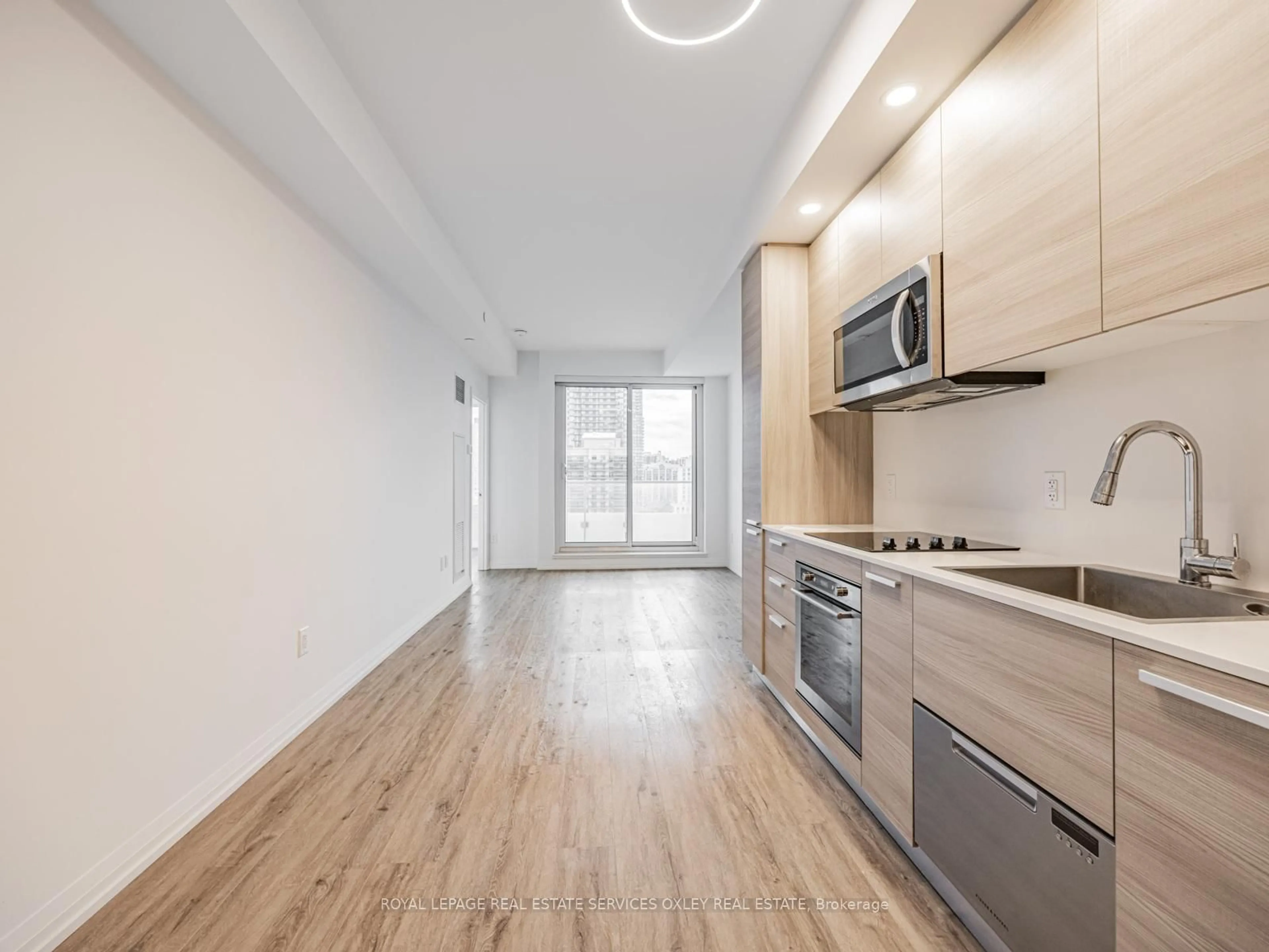 Unknown for 75 Canterbury Pl #1603, Toronto Ontario M2N 2N1