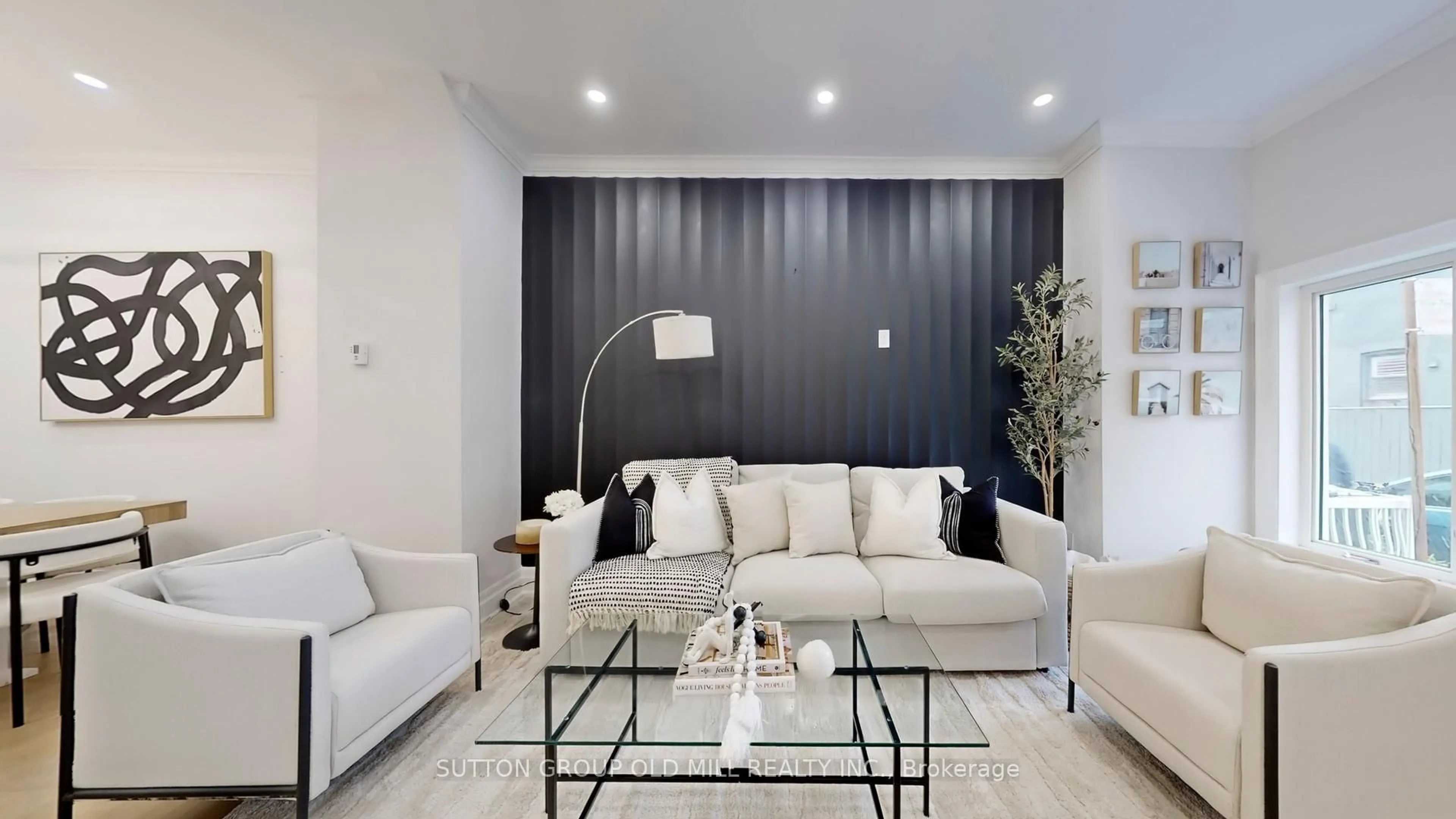 Living room with furniture, unknown for 59 Shirley St, Toronto Ontario M6K 1T2