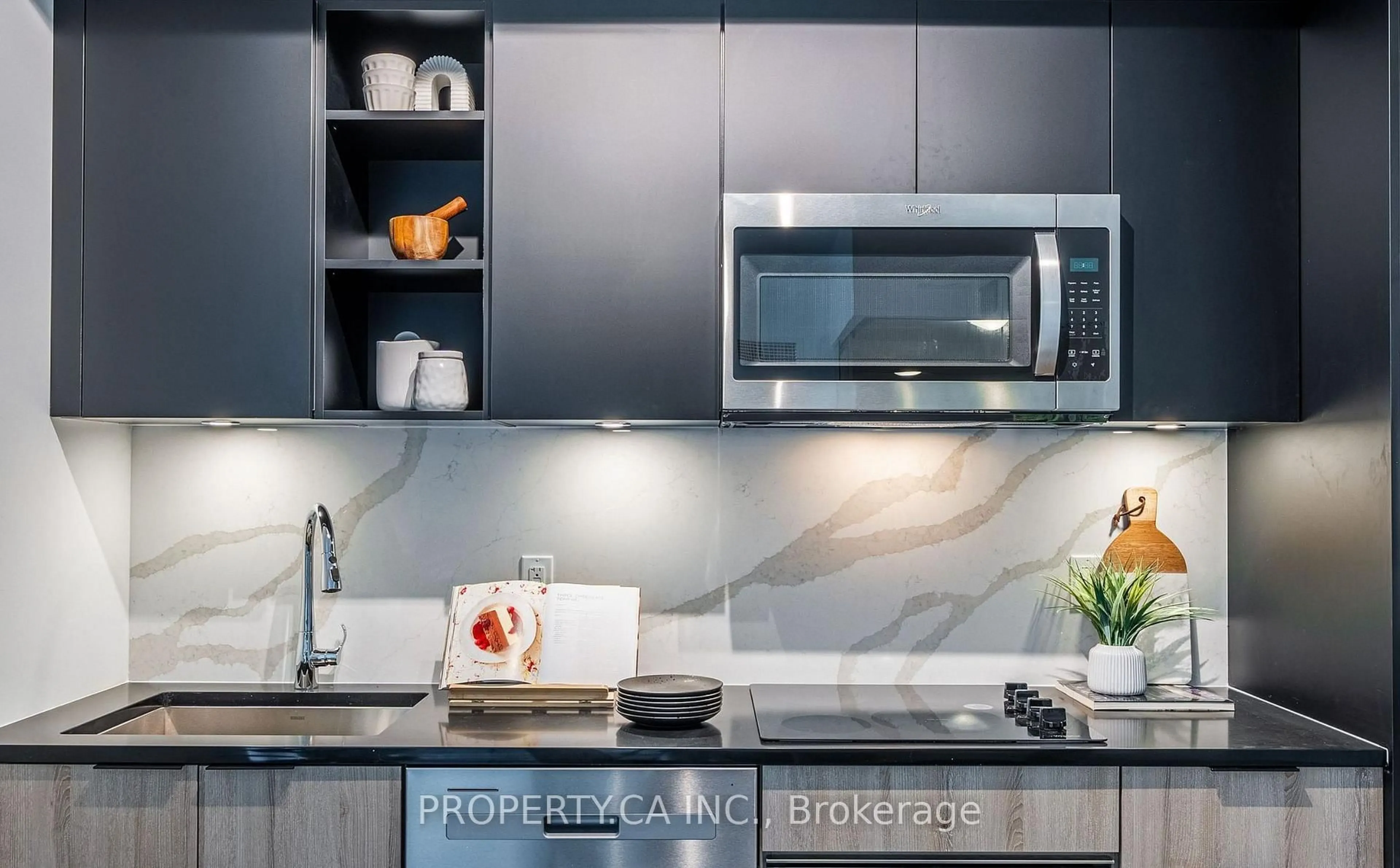 Contemporary kitchen, ceramic/tile floor for 543 Richmond St #713, Toronto Ontario M5V 0W9