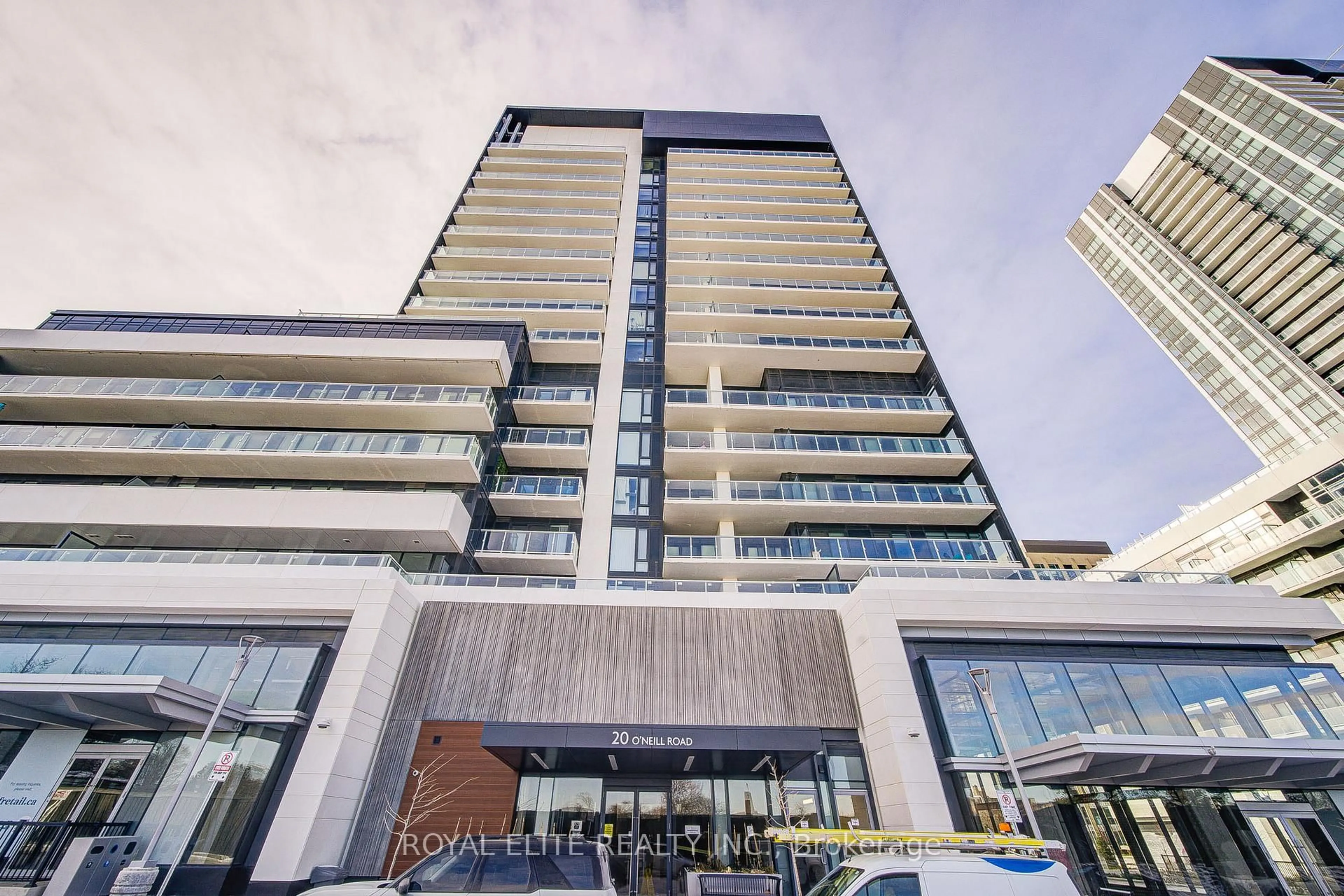 Indoor foyer for 20 O'neill Rd #535, Toronto Ontario M3C 0R2