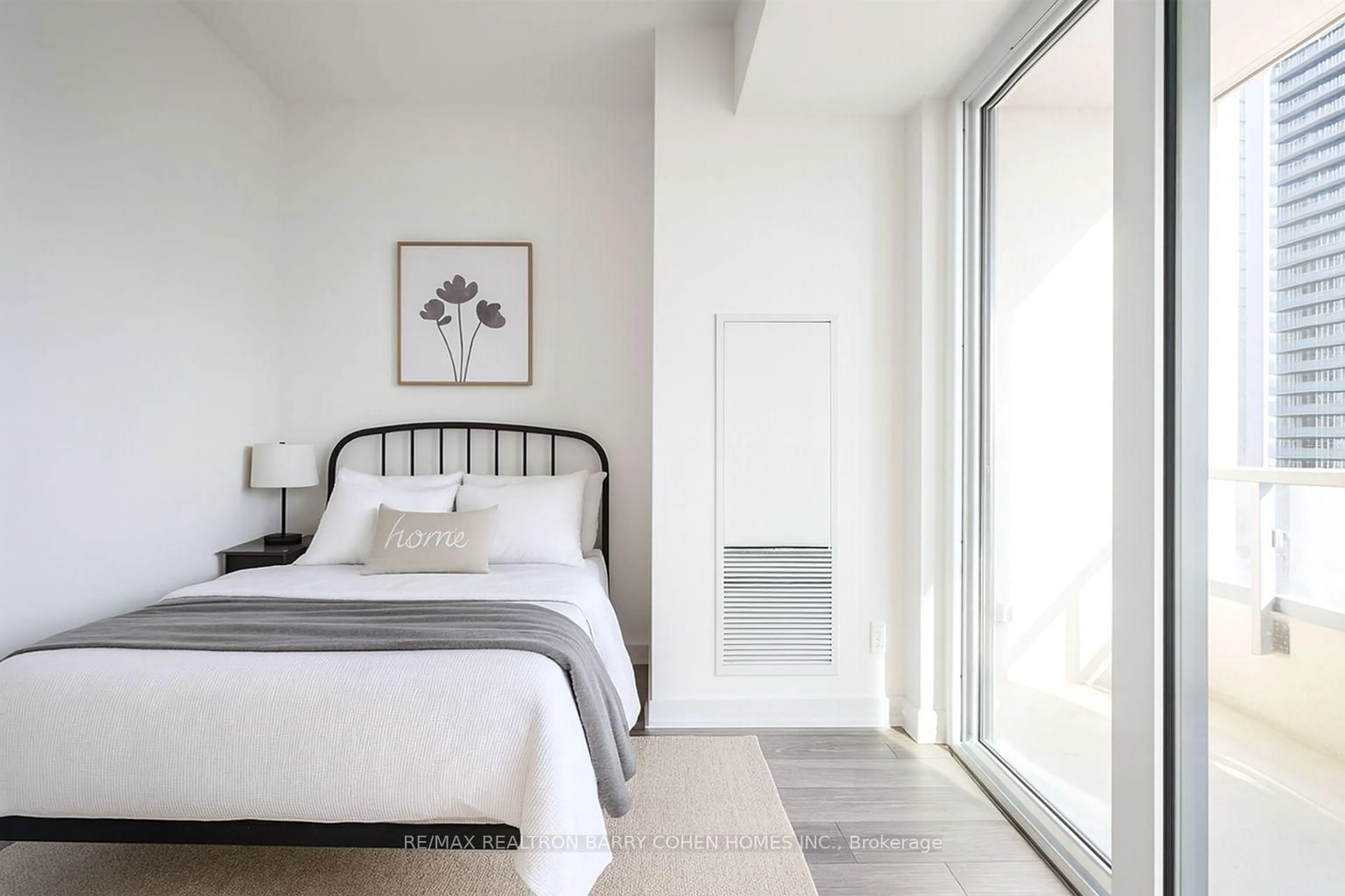 Bedroom with bed, unknown for 108 Peter St #2109, Toronto Ontario M5V 2G7