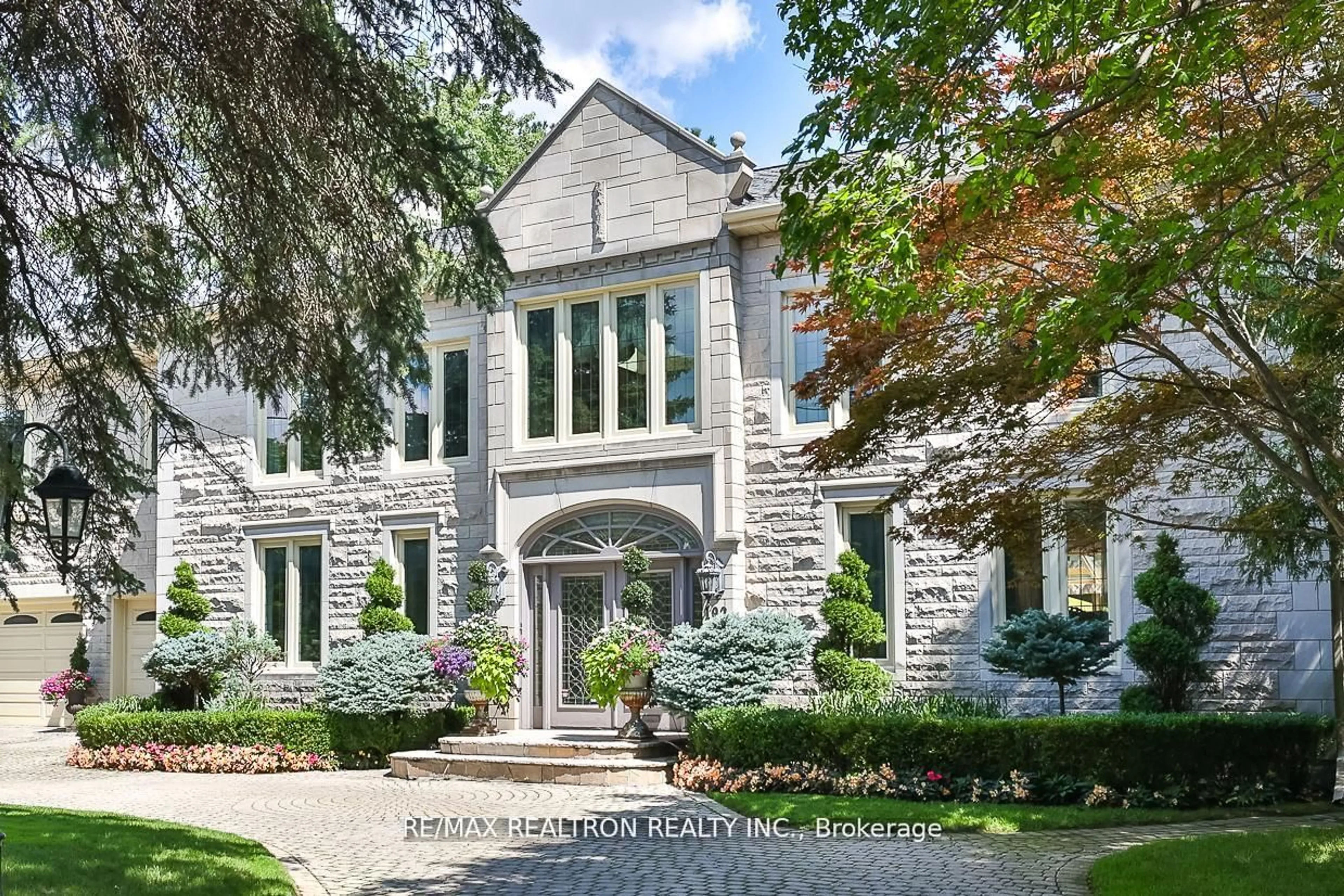 Home with brick exterior material, street for 192 The Bridle Path, Toronto Ontario M3C 2P5