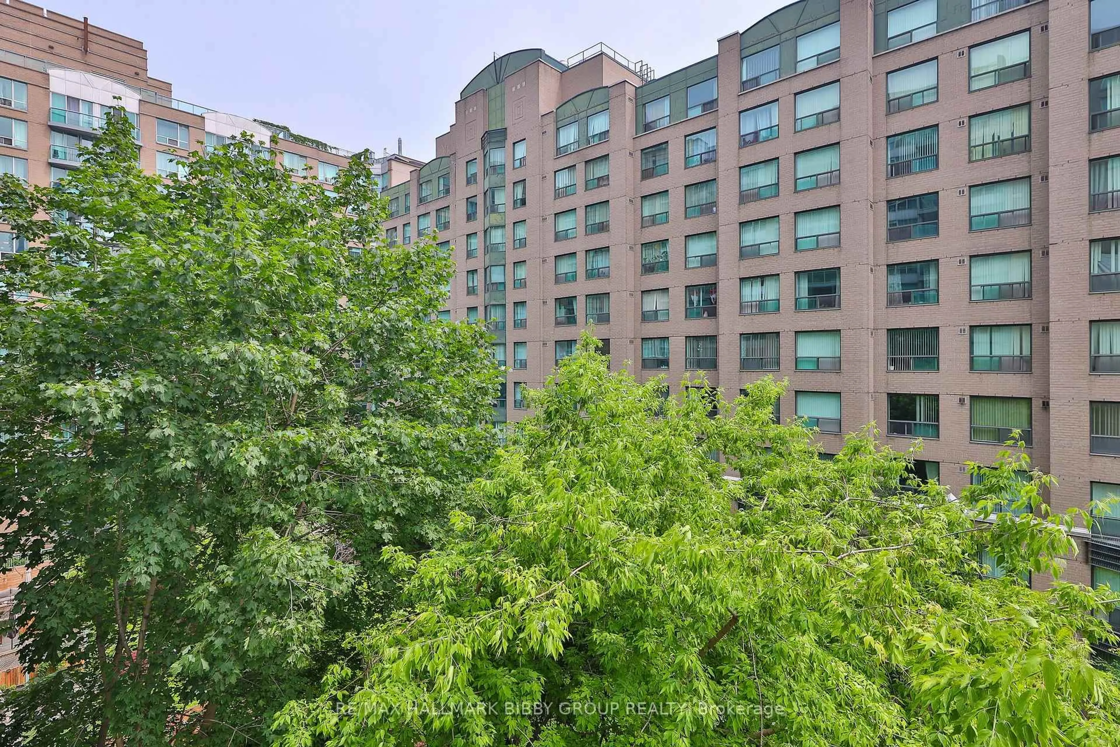 Unknown for 109 Front St #528, Toronto Ontario M5A 4P7