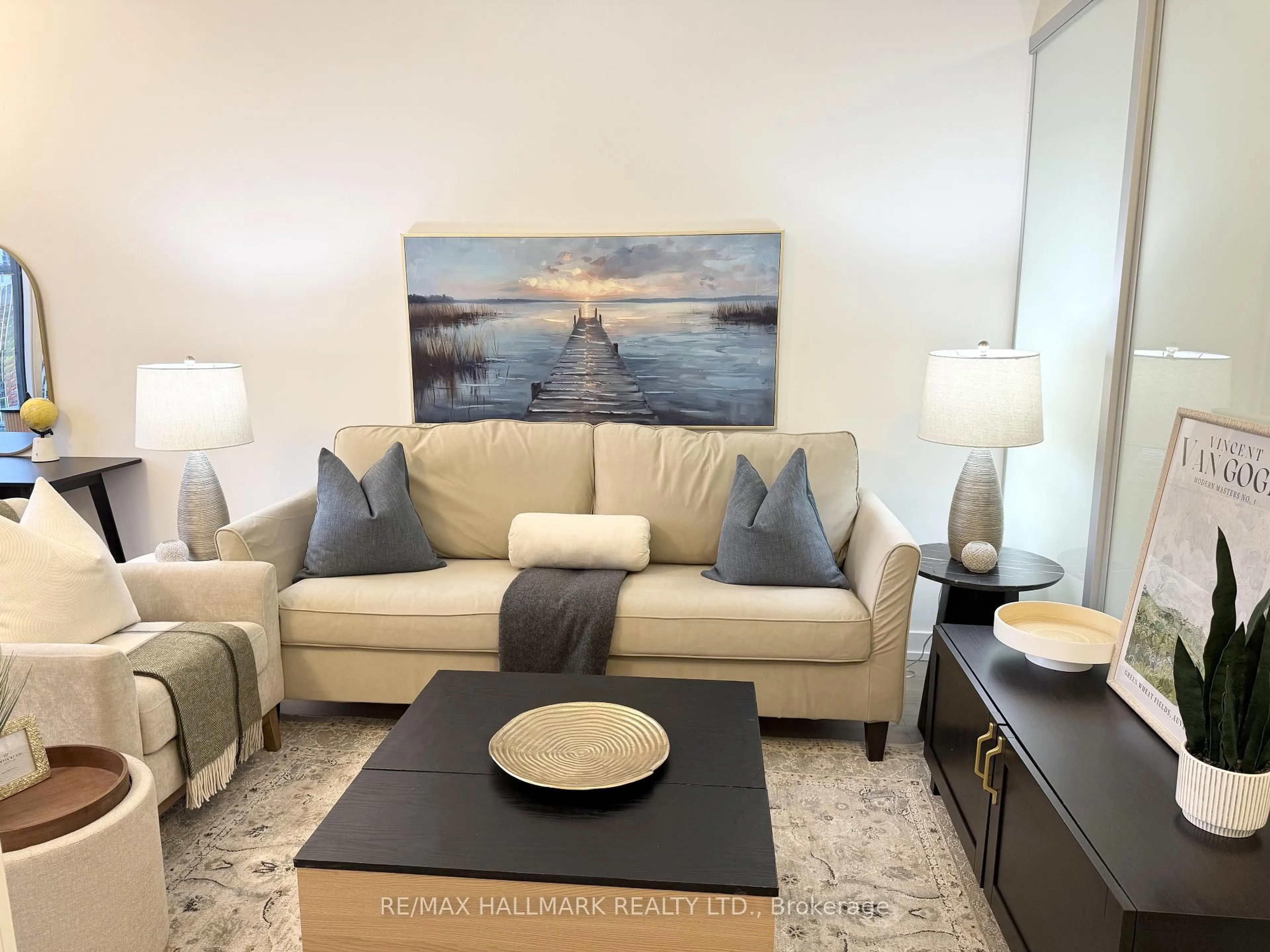 Living room with furniture, unknown for 426 University Ave #3109, Toronto Ontario M5G 1S9