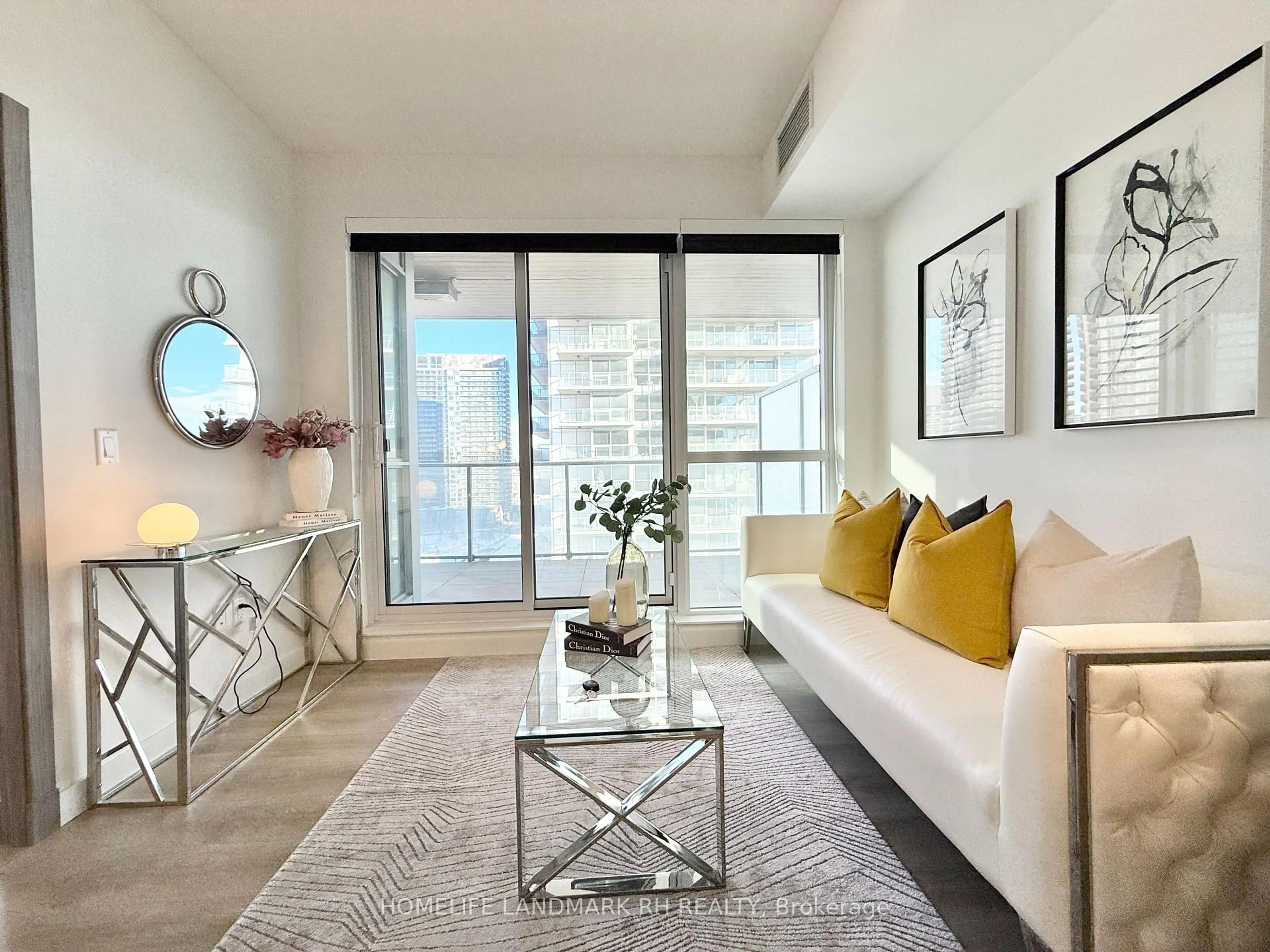 Living room with furniture, unknown for 25 McMahon Dr #915, Toronto Ontario M2K 0J1