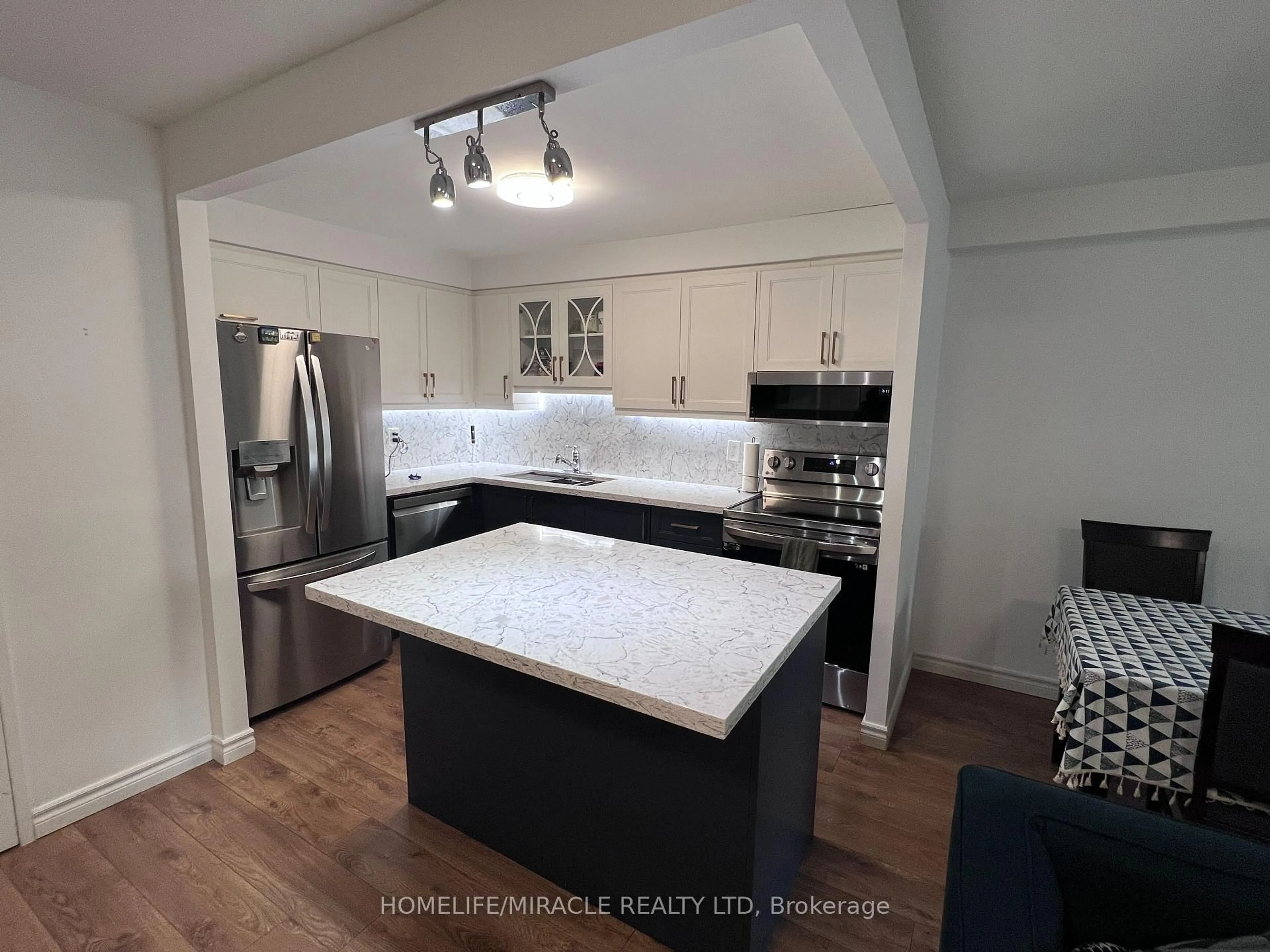 Open concept kitchen, unknown for 5 Shady Golfway #105, Toronto Ontario M3C 3A5