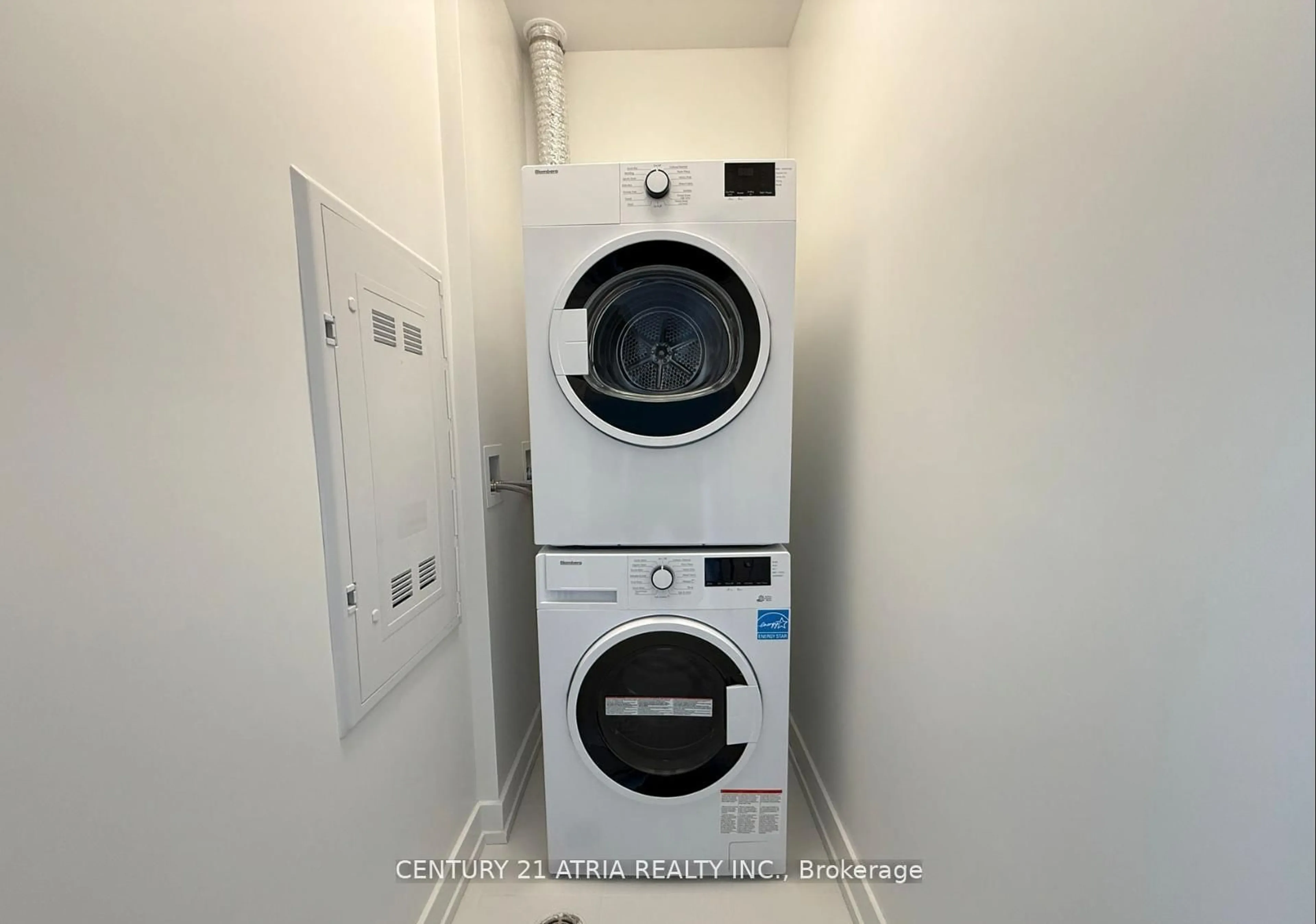 Laundry room for 117 Broadway Ave #2910, Toronto Ontario M4P 1V3