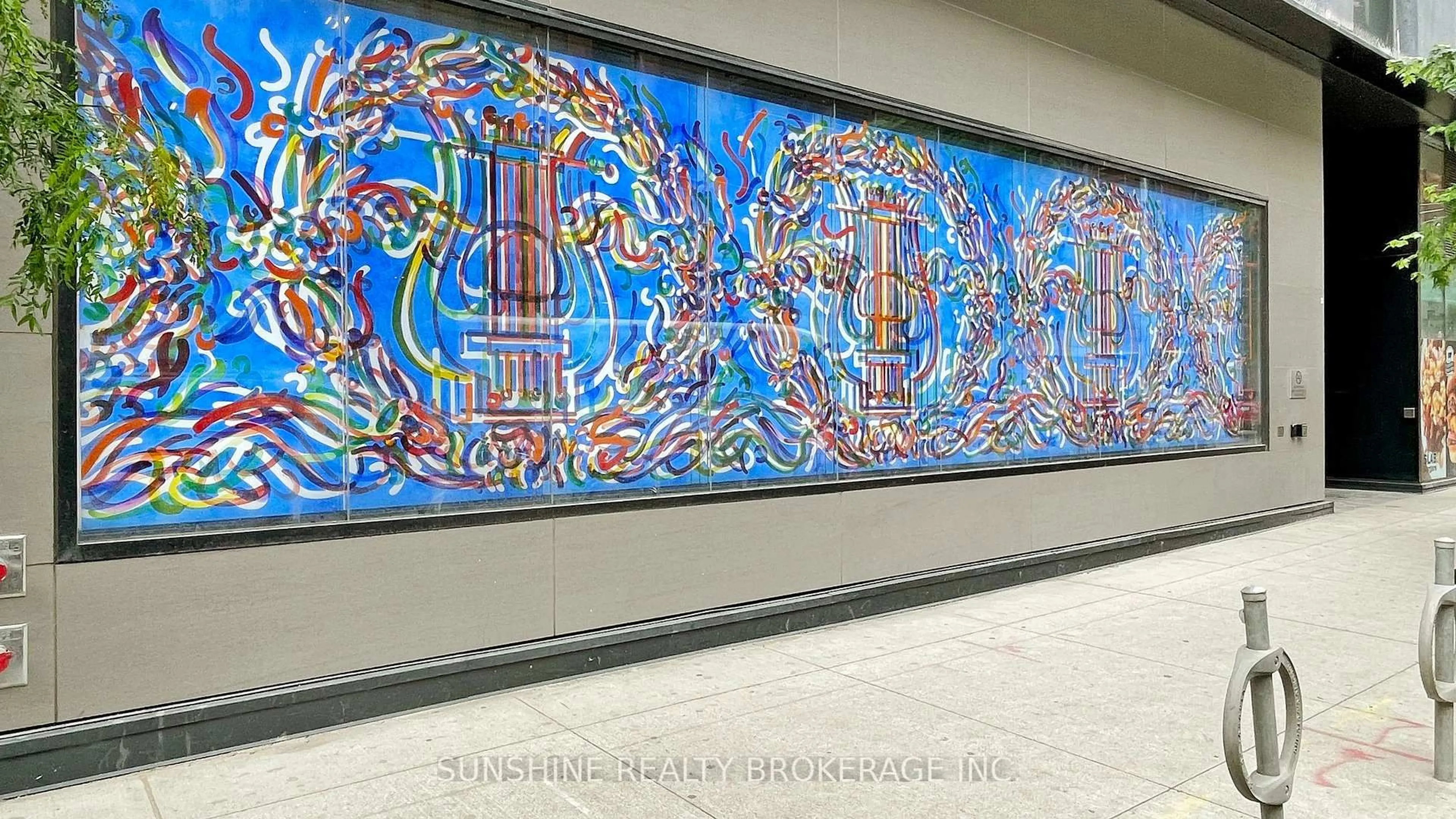 Unknown for 25 Richmond St #422, Toronto Ontario M5A 4T7