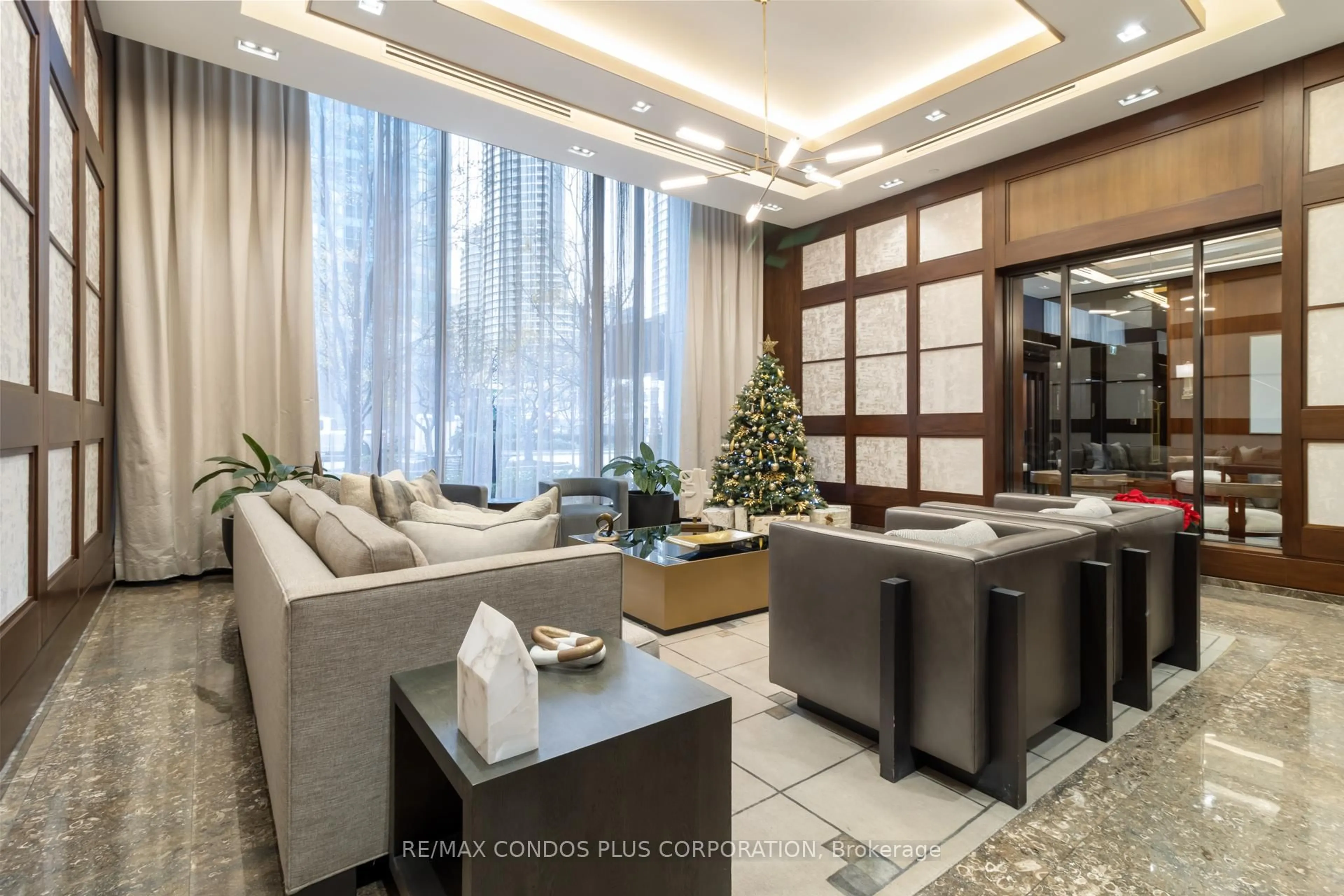 Lobby for 55 Harbour Square #1318, Toronto Ontario M5J 2L1