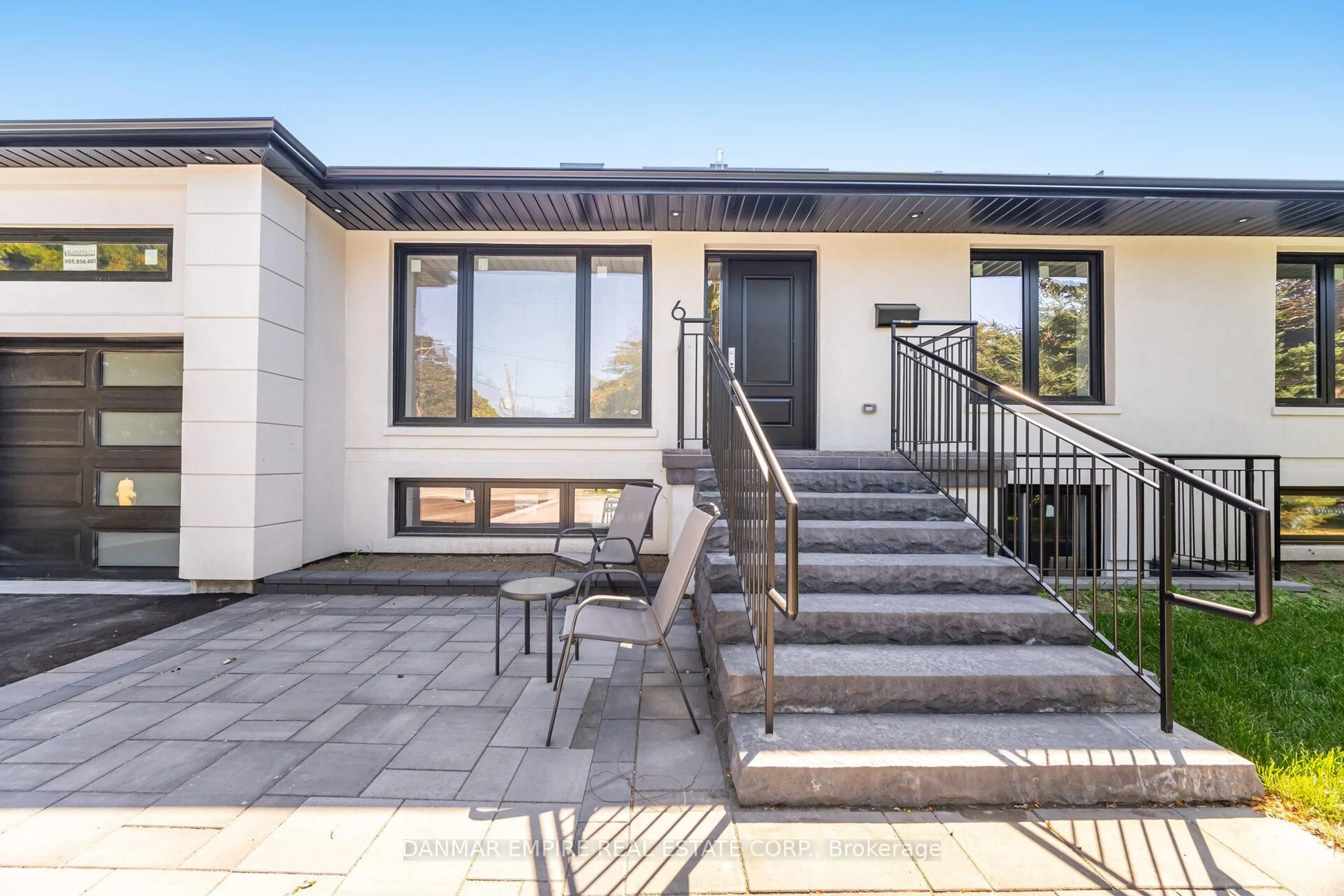 Unknown for 6 Casino Crt, Toronto Ontario M3H 5A7