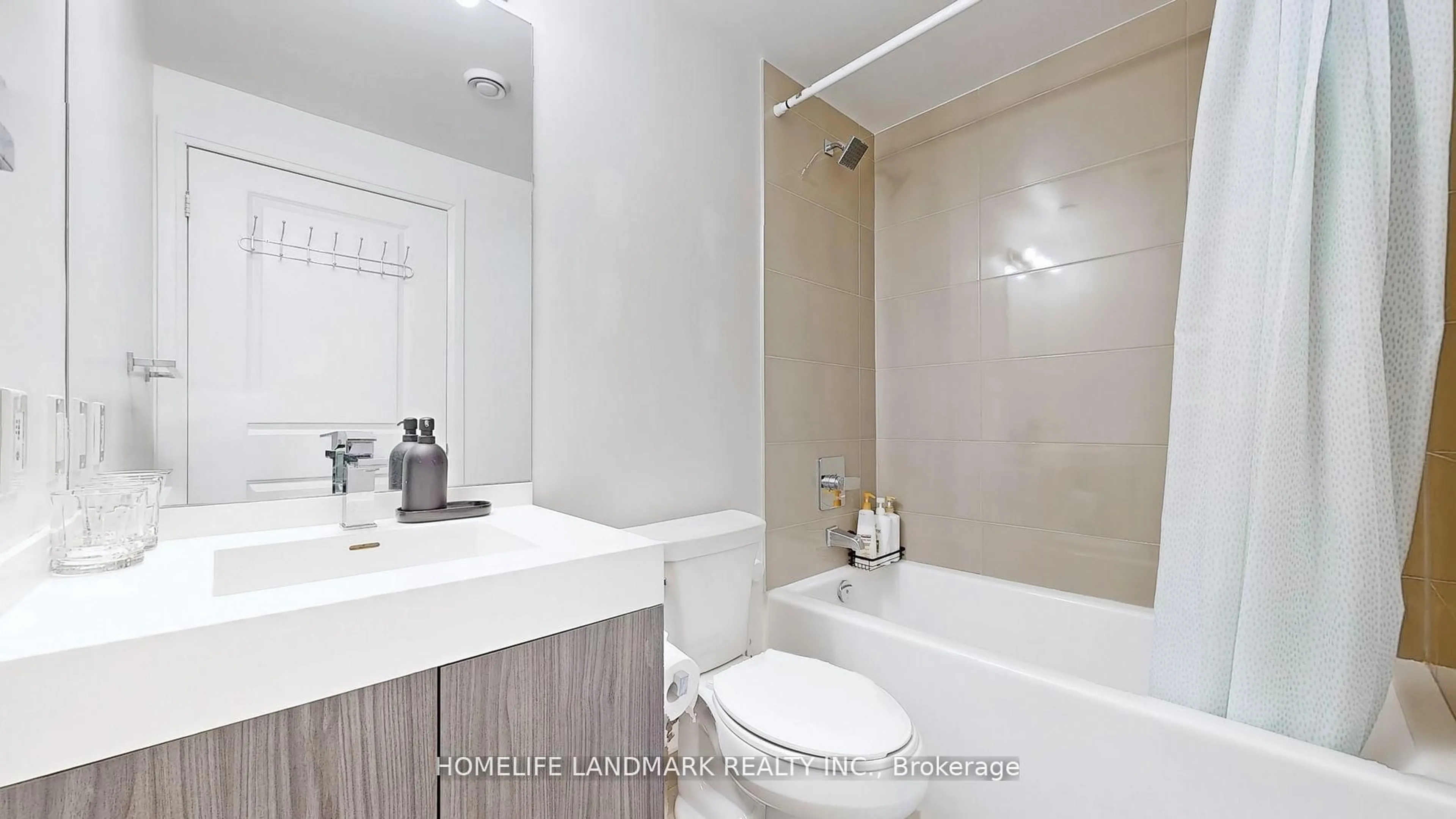 Standard bathroom, ceramic/tile floor for 251 Jarvis St #1227, Toronto Ontario M5B 0C3