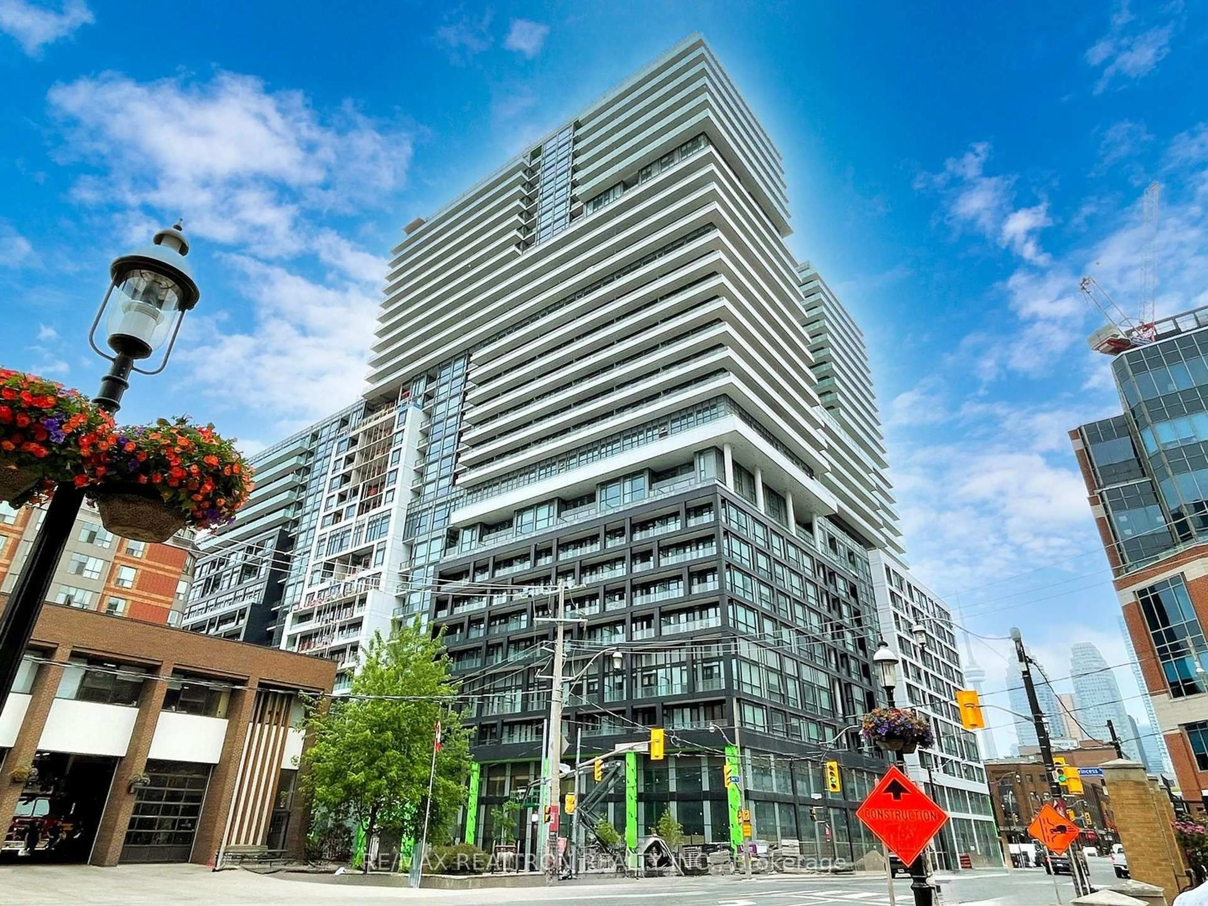 Unknown for 70 Princess St #1202, Toronto Ontario M5A 0X6