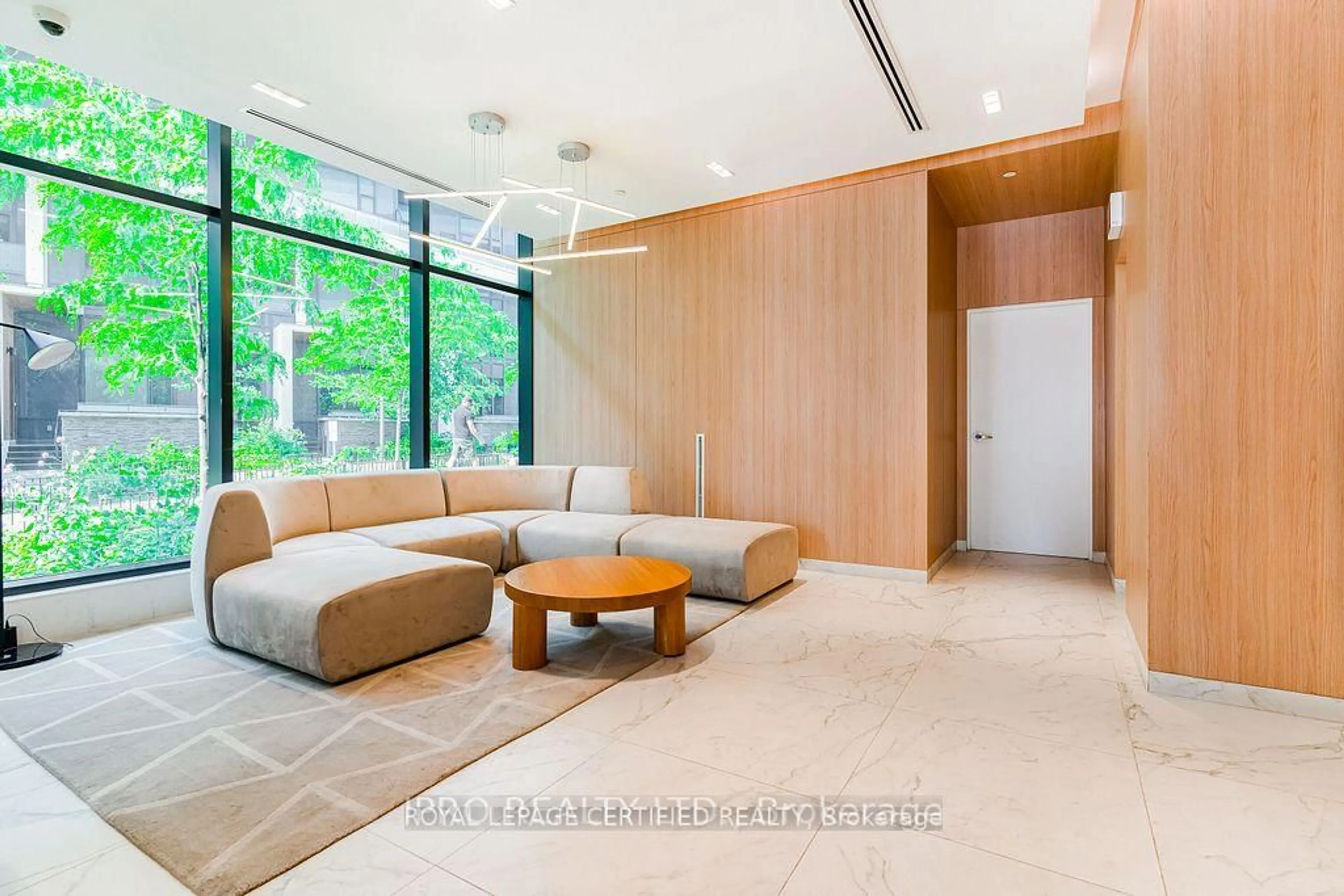 Unknown for 30 Ordnance St #407, Toronto Ontario M6K 0C8