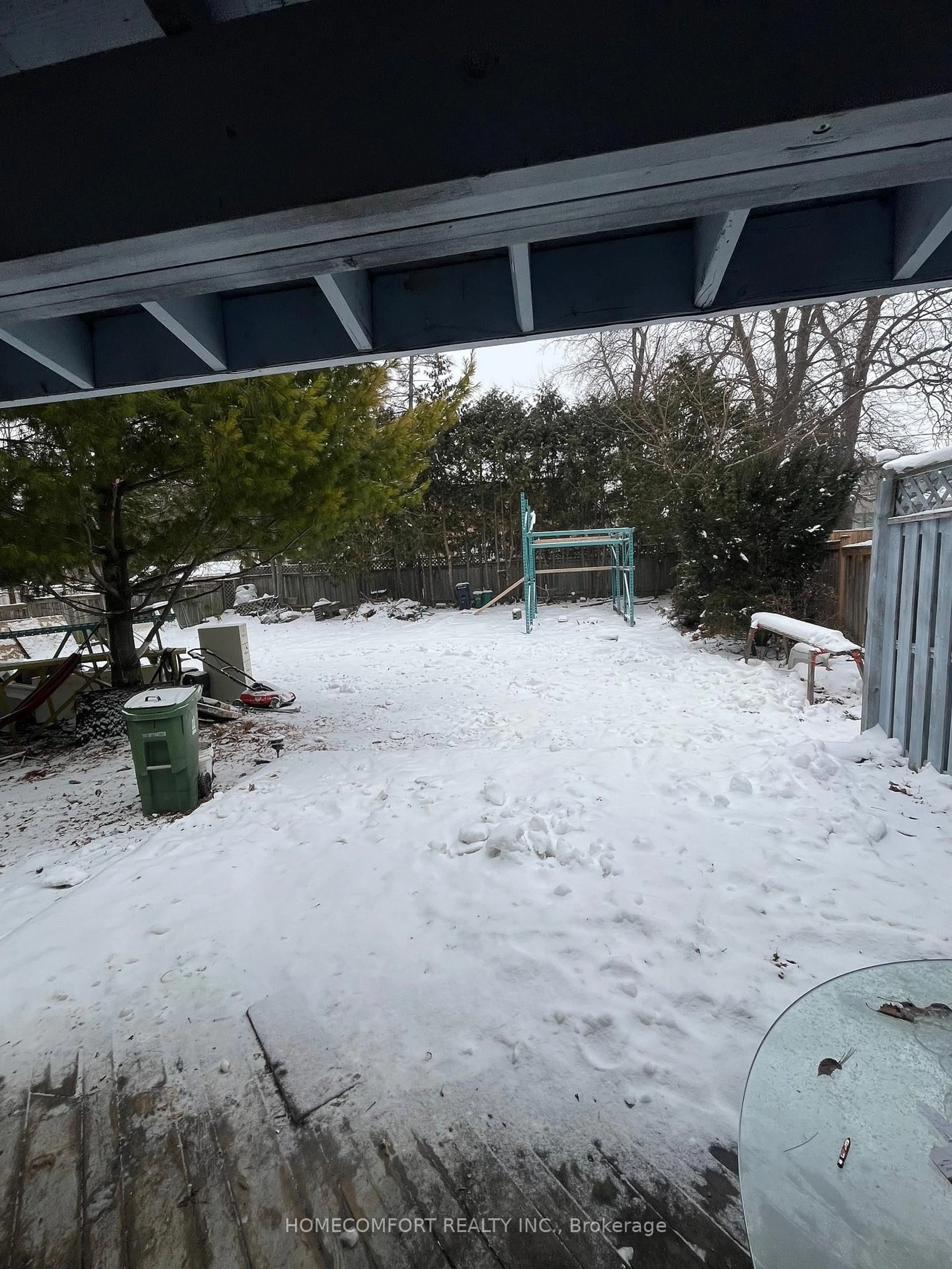 Patio, street for 208 Hollywood Ave, Toronto Ontario M2N 3K6