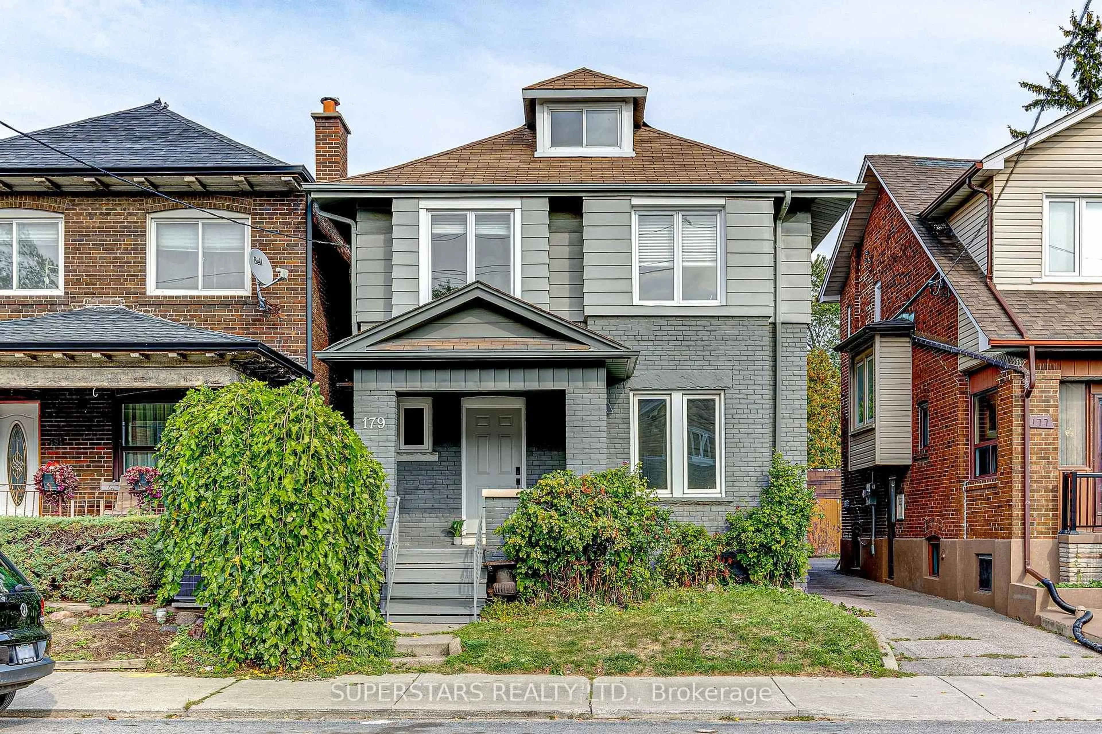 Home with brick exterior material, street for 179 Oakwood Ave, Toronto Ontario M6E 2V1