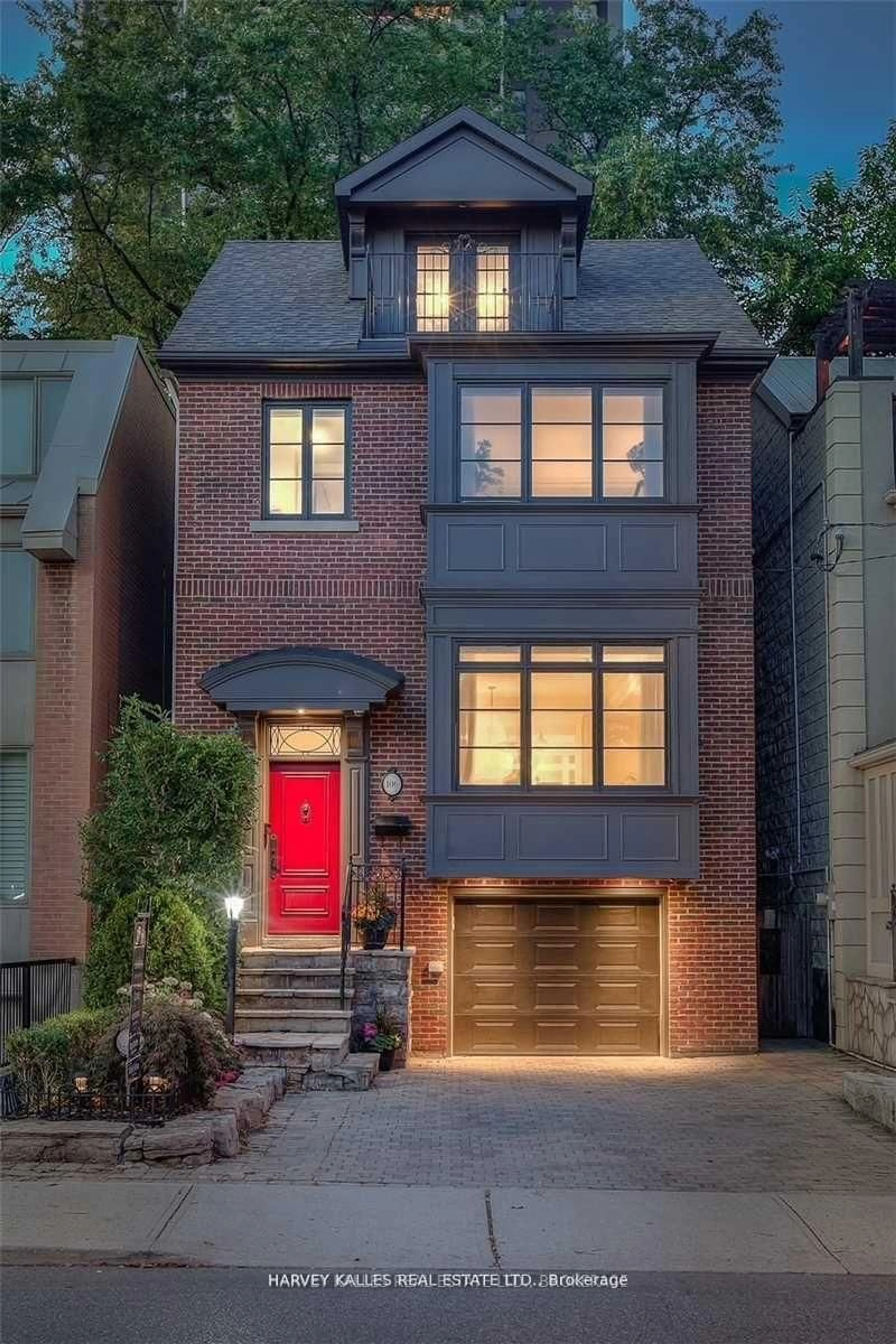 Home with brick exterior material, street for 106 Belmont St, Toronto Ontario M5R 1P8