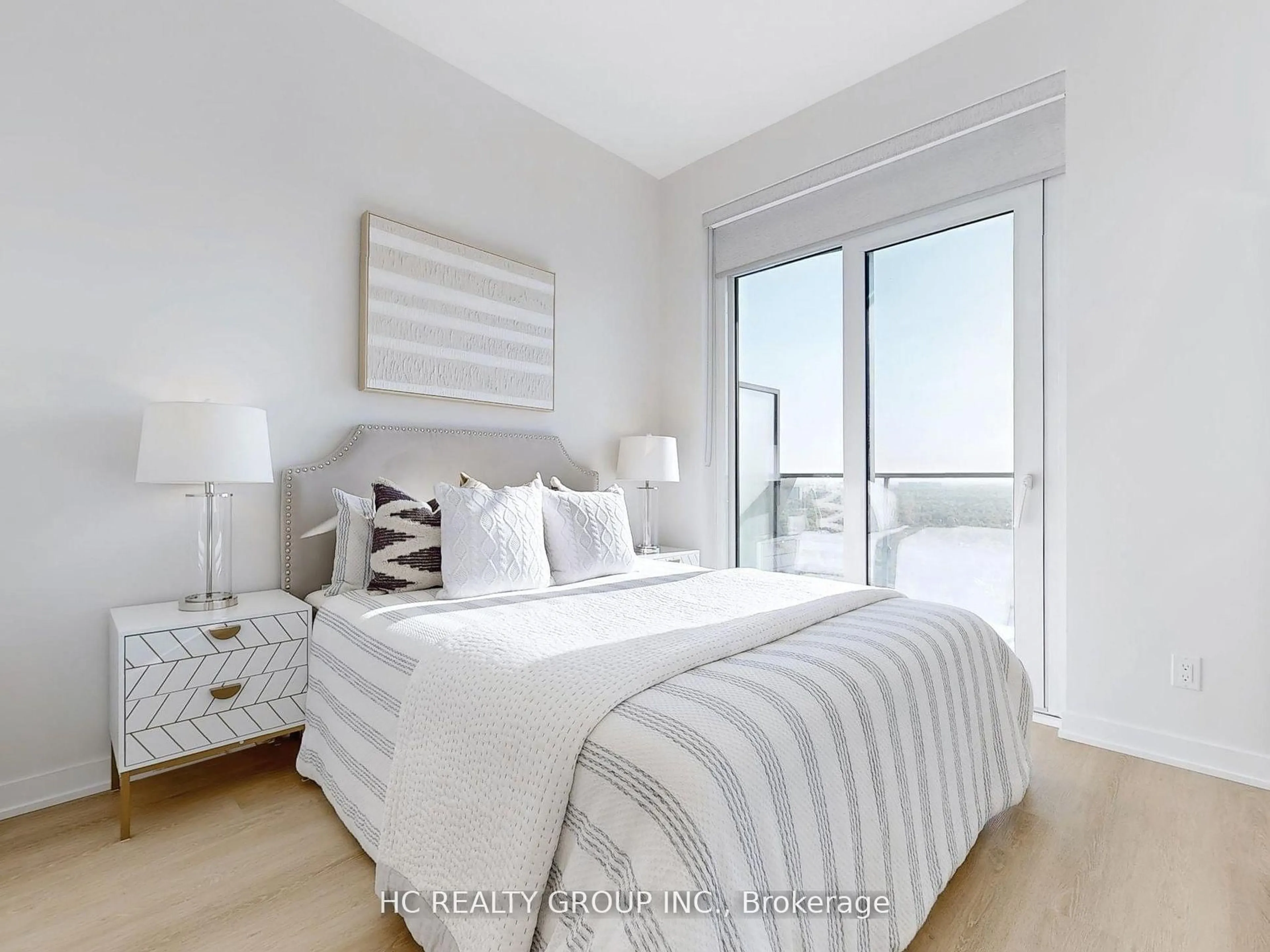 Bedroom with bed, unknown for 15 Ellerslie Ave #LPH08, Toronto Ontario M2N 0L7