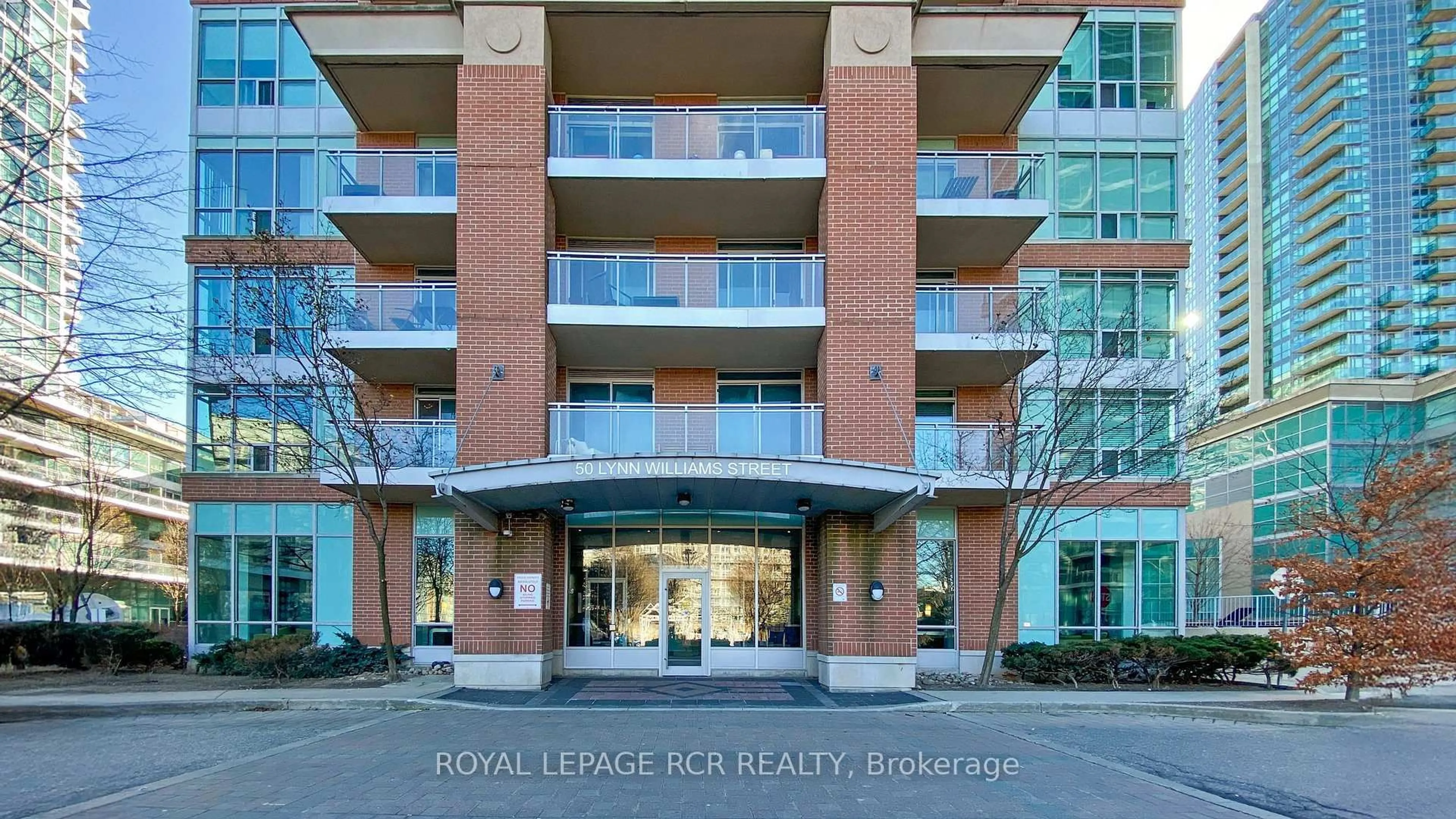 Indoor foyer for 50 Lynn Williams St #501, Toronto Ontario M6K 3R9