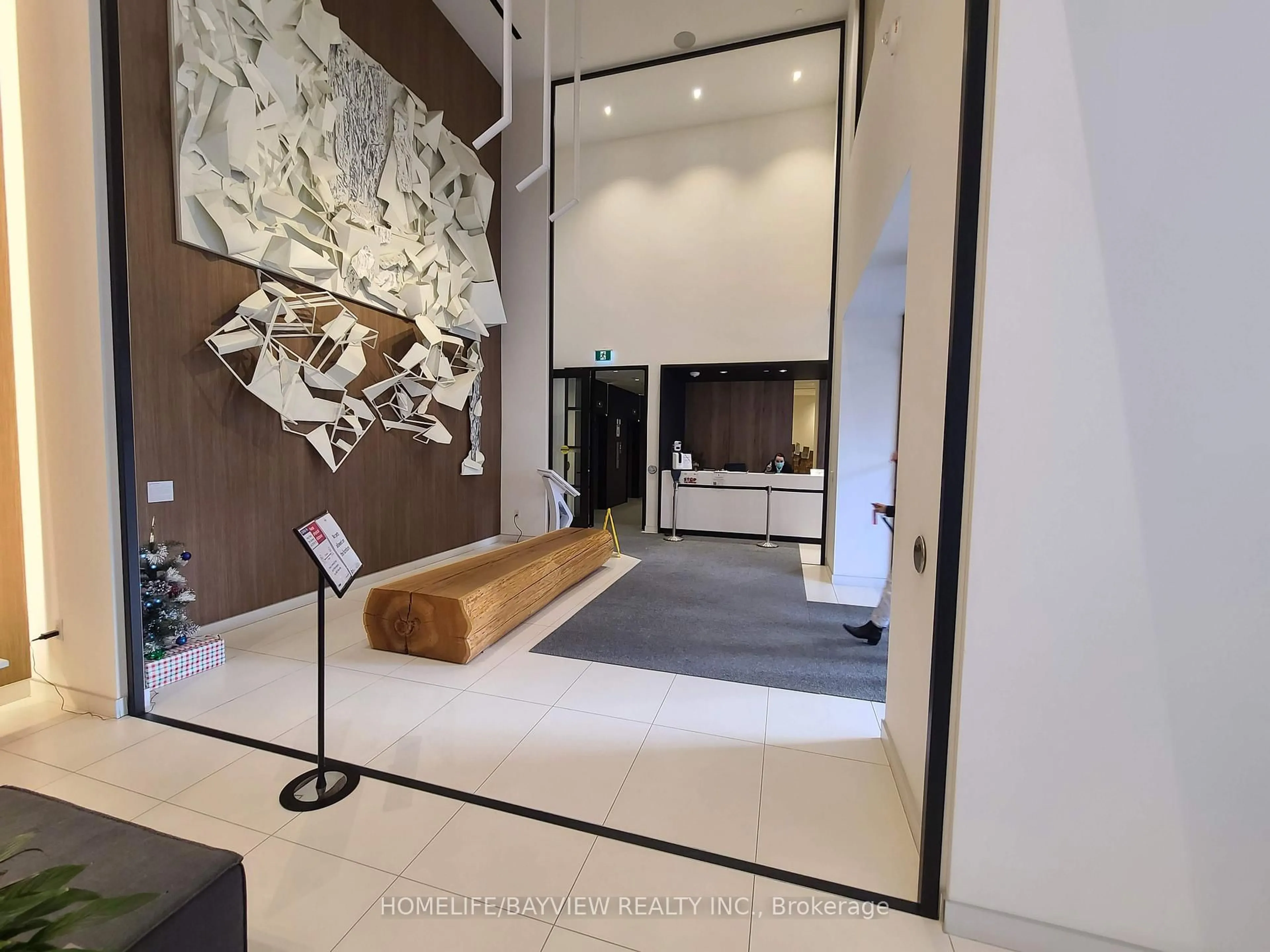 Indoor foyer for 15 Lower Jarvis St #4104, Toronto Ontario M5E 1R7