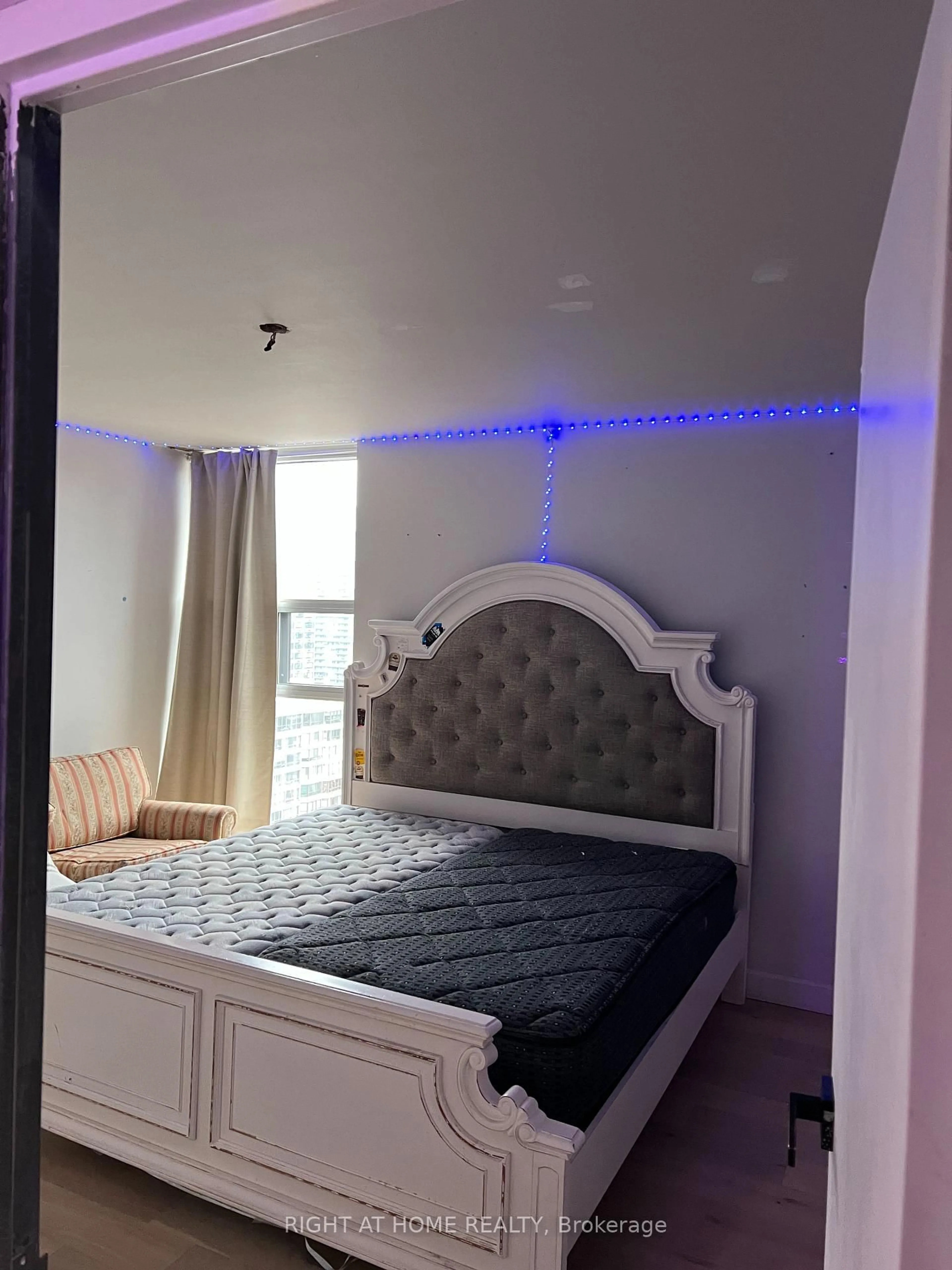 Bedroom with bed, unknown for 40 Homewood Ave #2201, Toronto Ontario M4Y 2K2