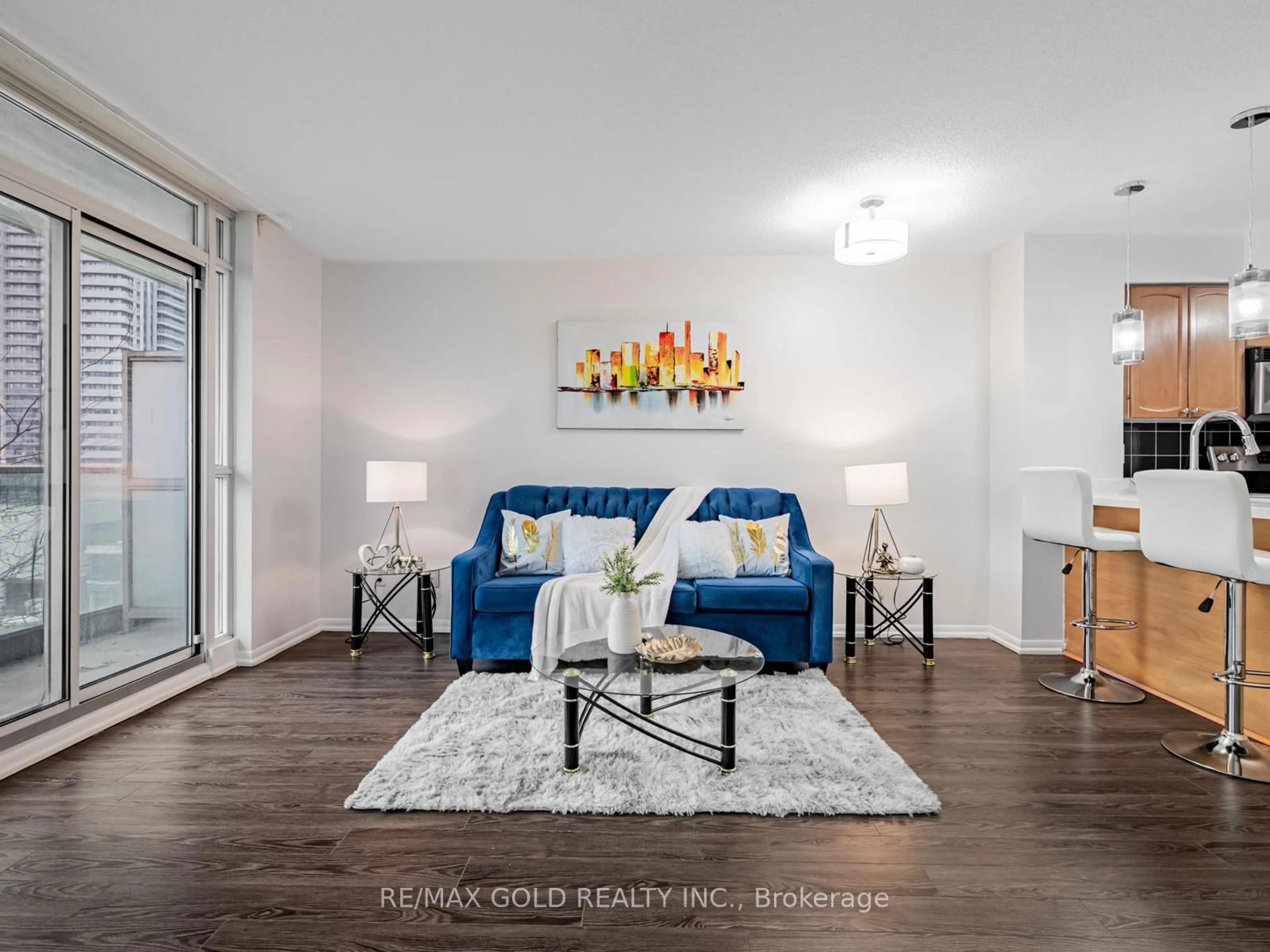 Living room with furniture, unknown for 18 Yonge St #906, Toronto Ontario M5E 1R4