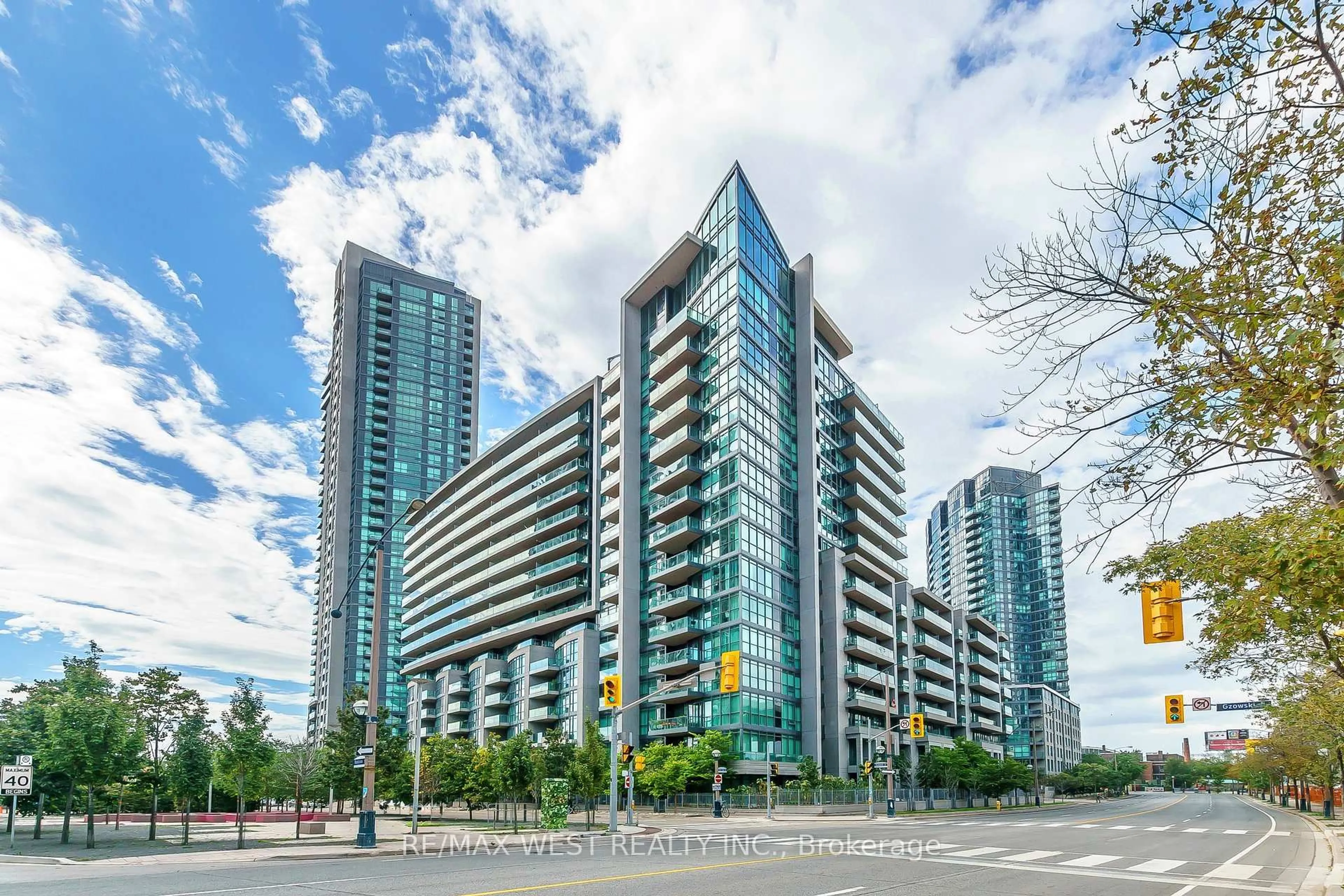 Unknown for 209 Fort York Blvd #465, Toronto Ontario M5V 4A1