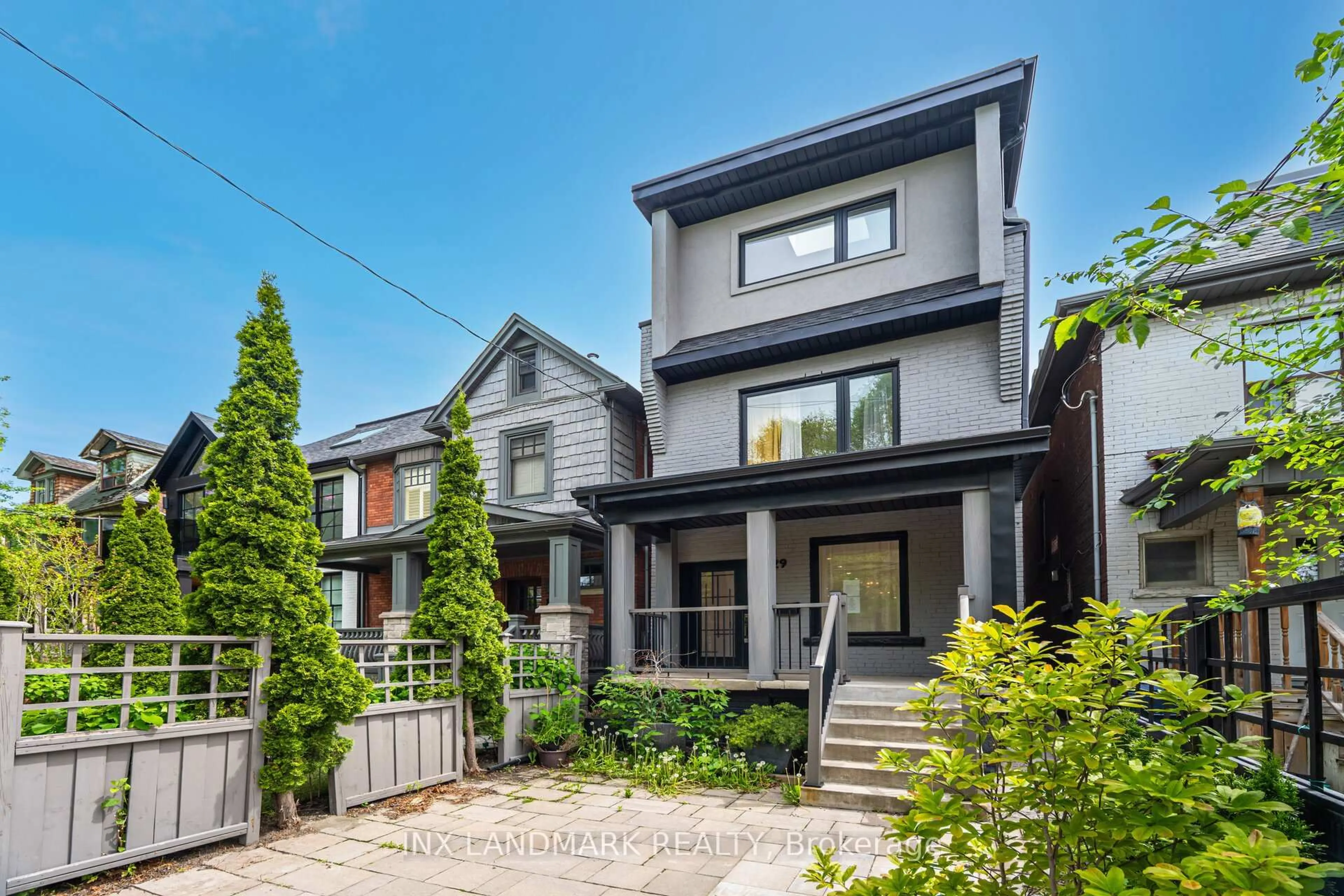 Home with brick exterior material, street for 629 Shaw St, Toronto Ontario M6G 3L8