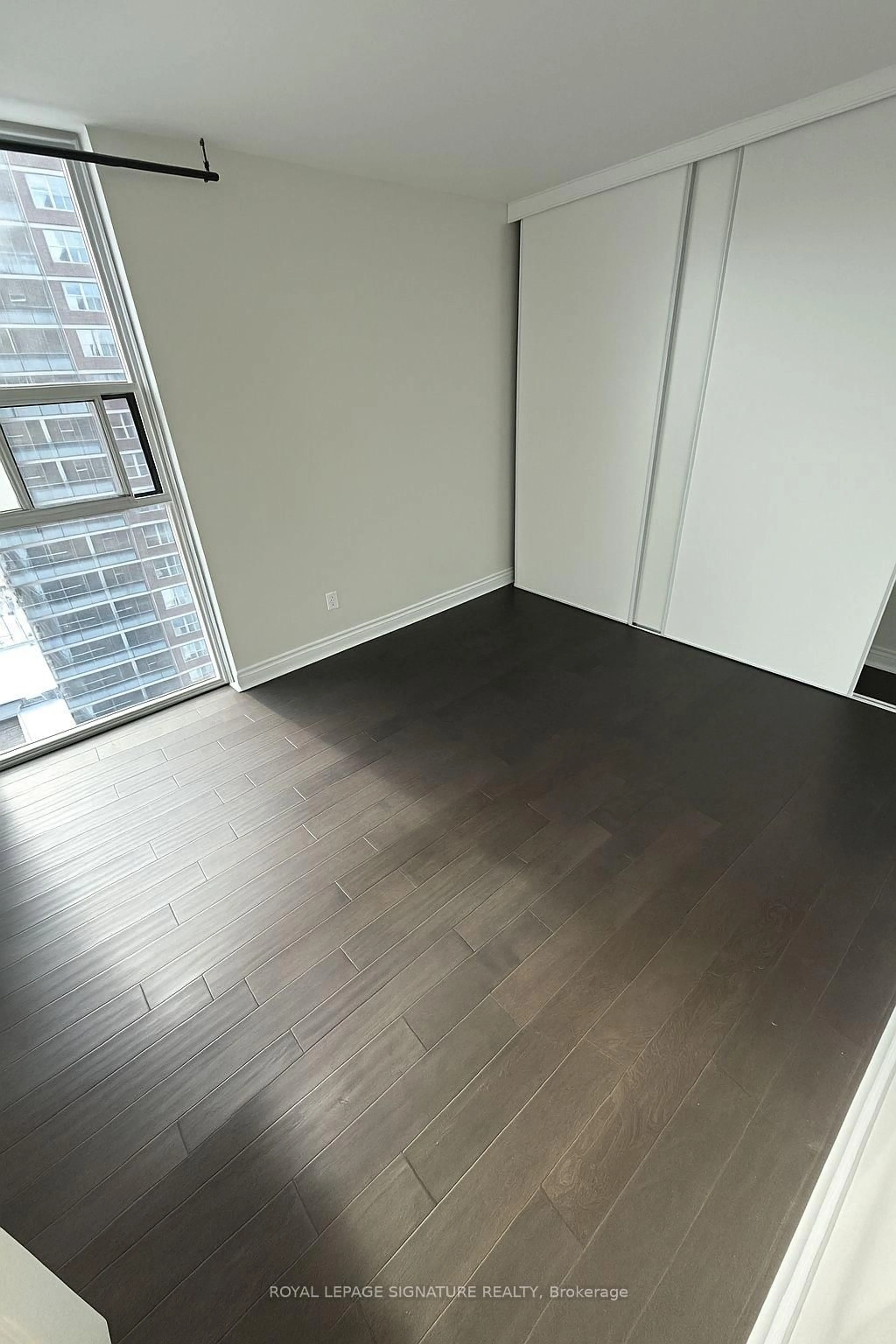 A pic of a room for 40 Homewood Ave #1702, Toronto Ontario M4Y 2K2