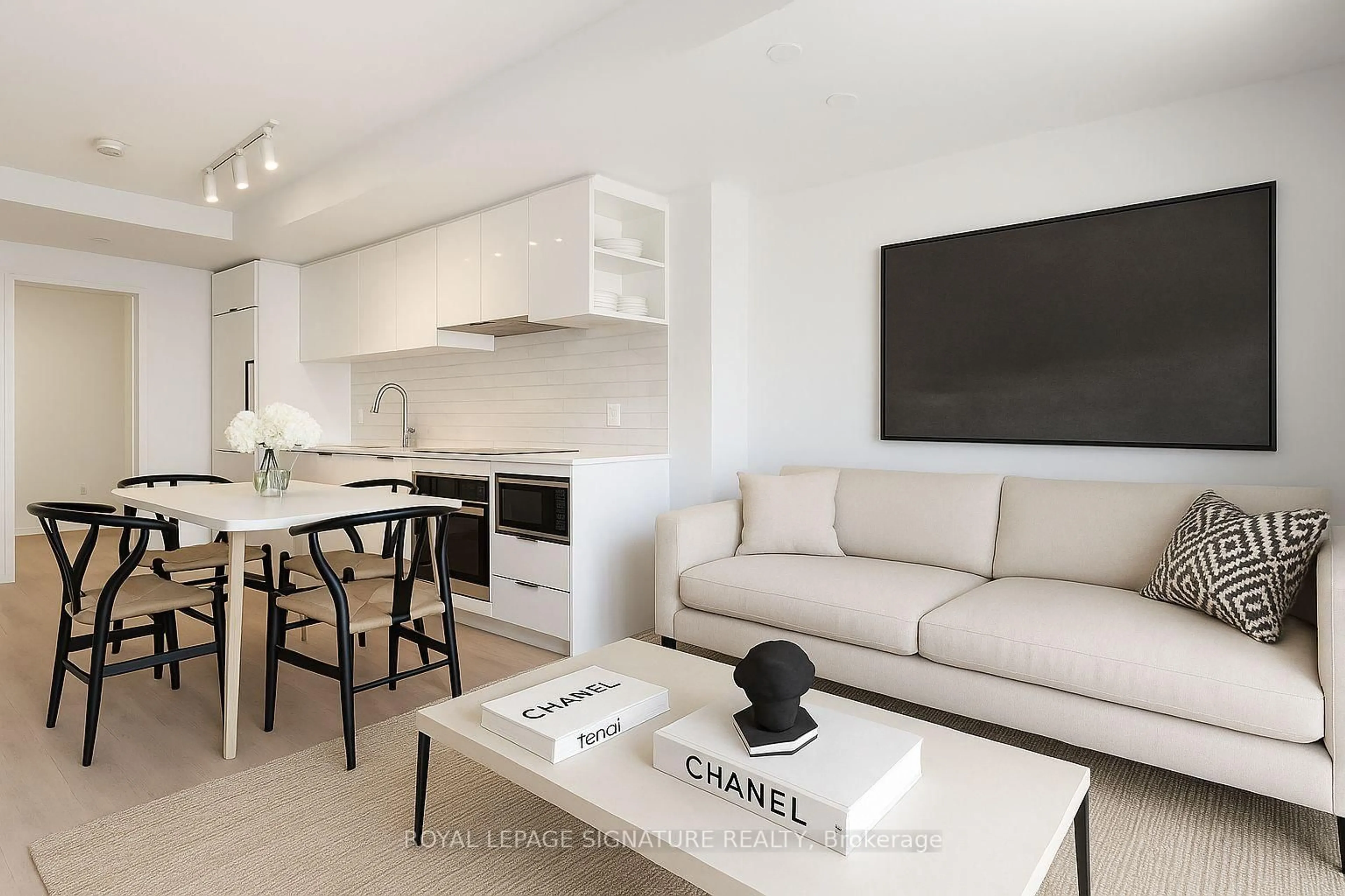 Unknown for 252 Church St #1905, Toronto Ontario M5B 0E6