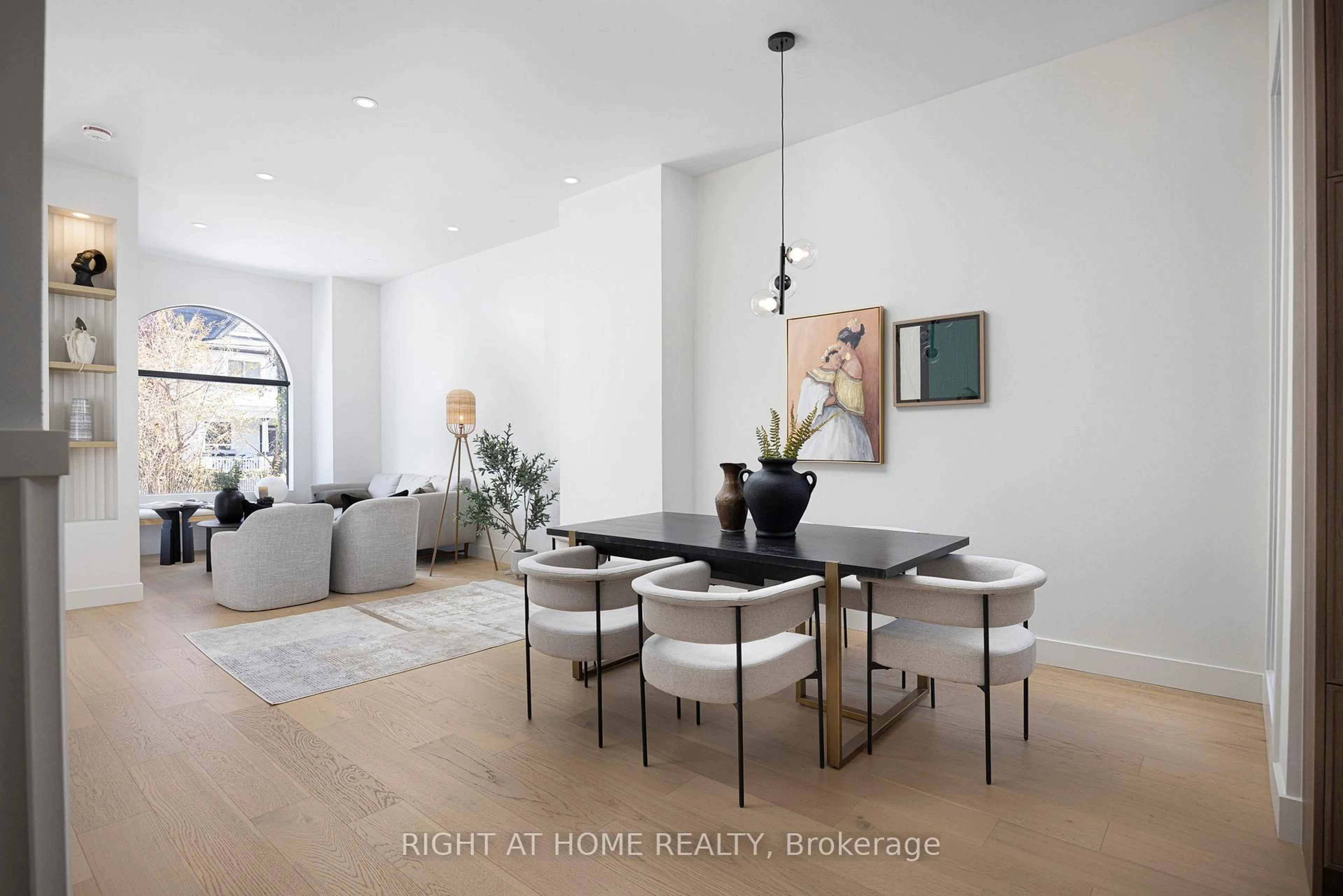 Dining room, unknown for 292 Borden St, Toronto Ontario M5S 2N6