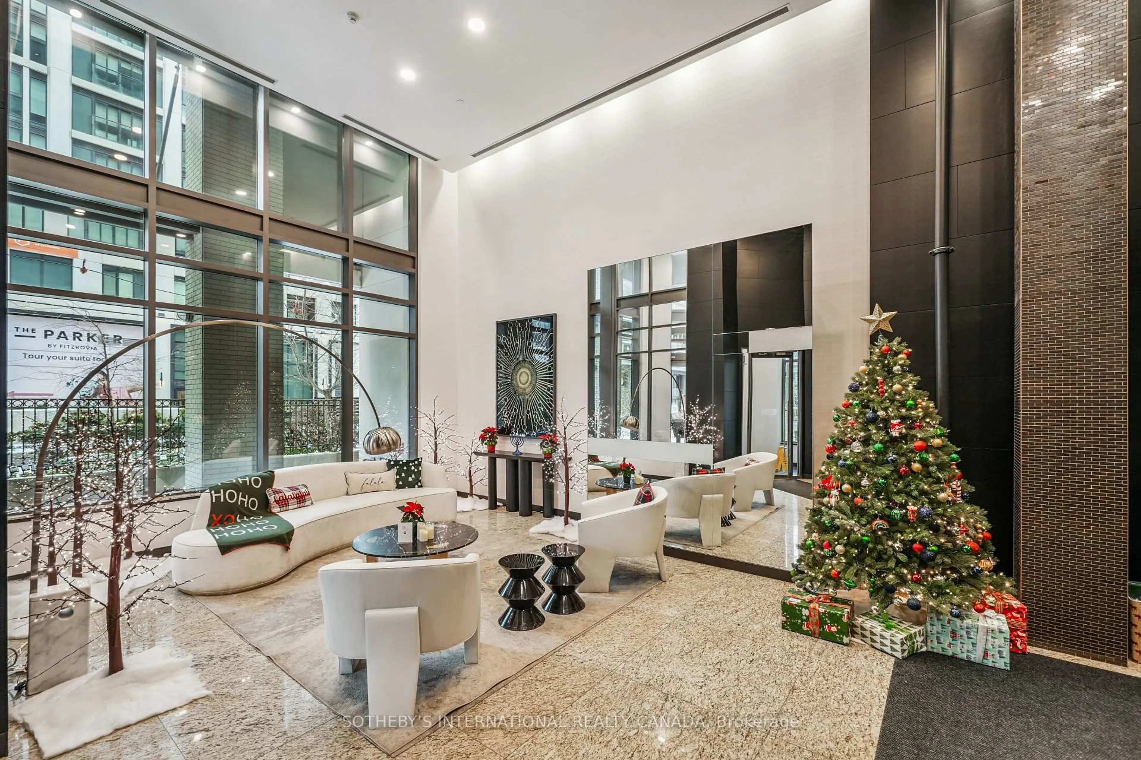 Lobby for 88 Broadway Ave #708, Toronto Ontario M4P 0A5