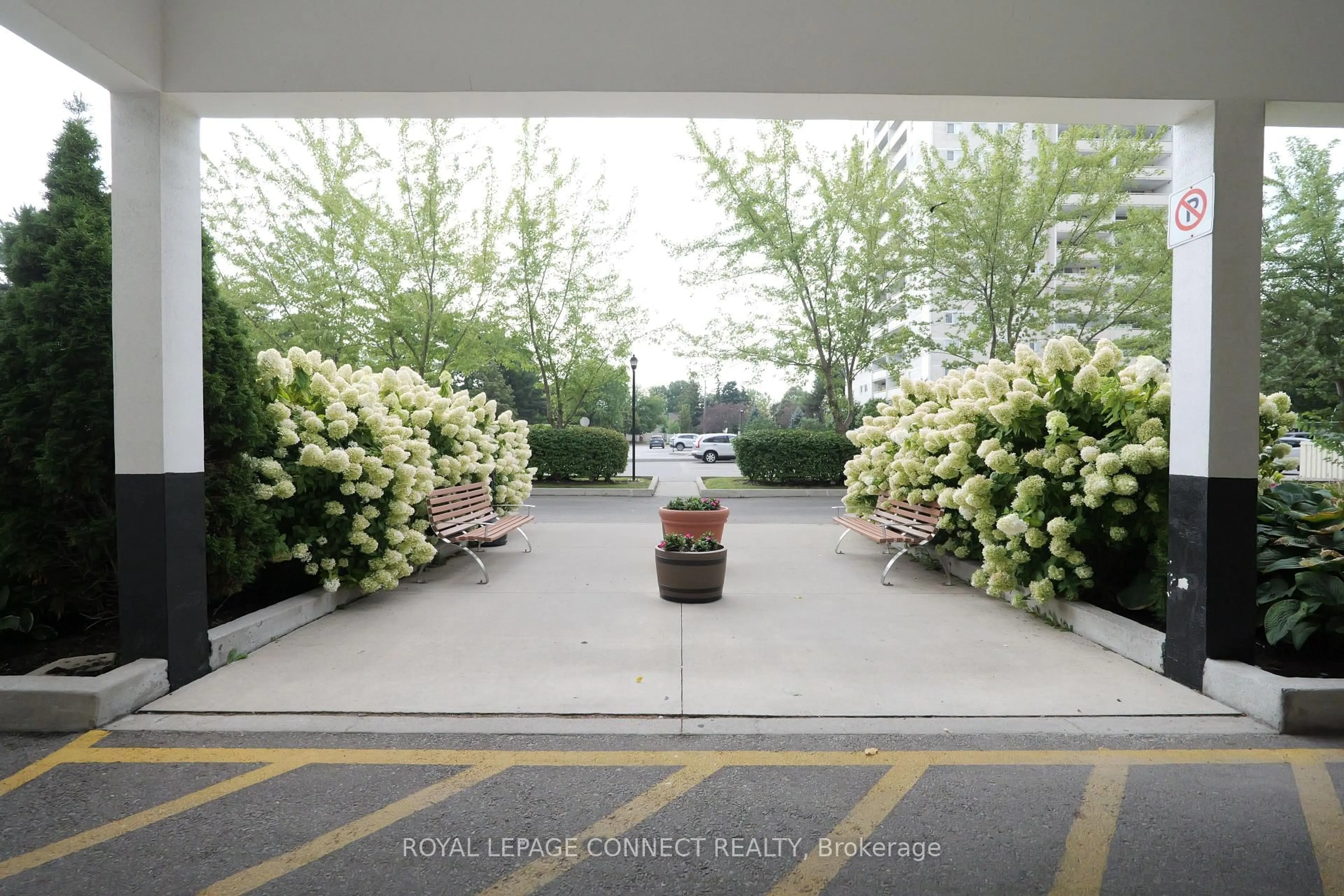 Unknown for 1360 York Mills Rd #912, Toronto Ontario M3A 2A2