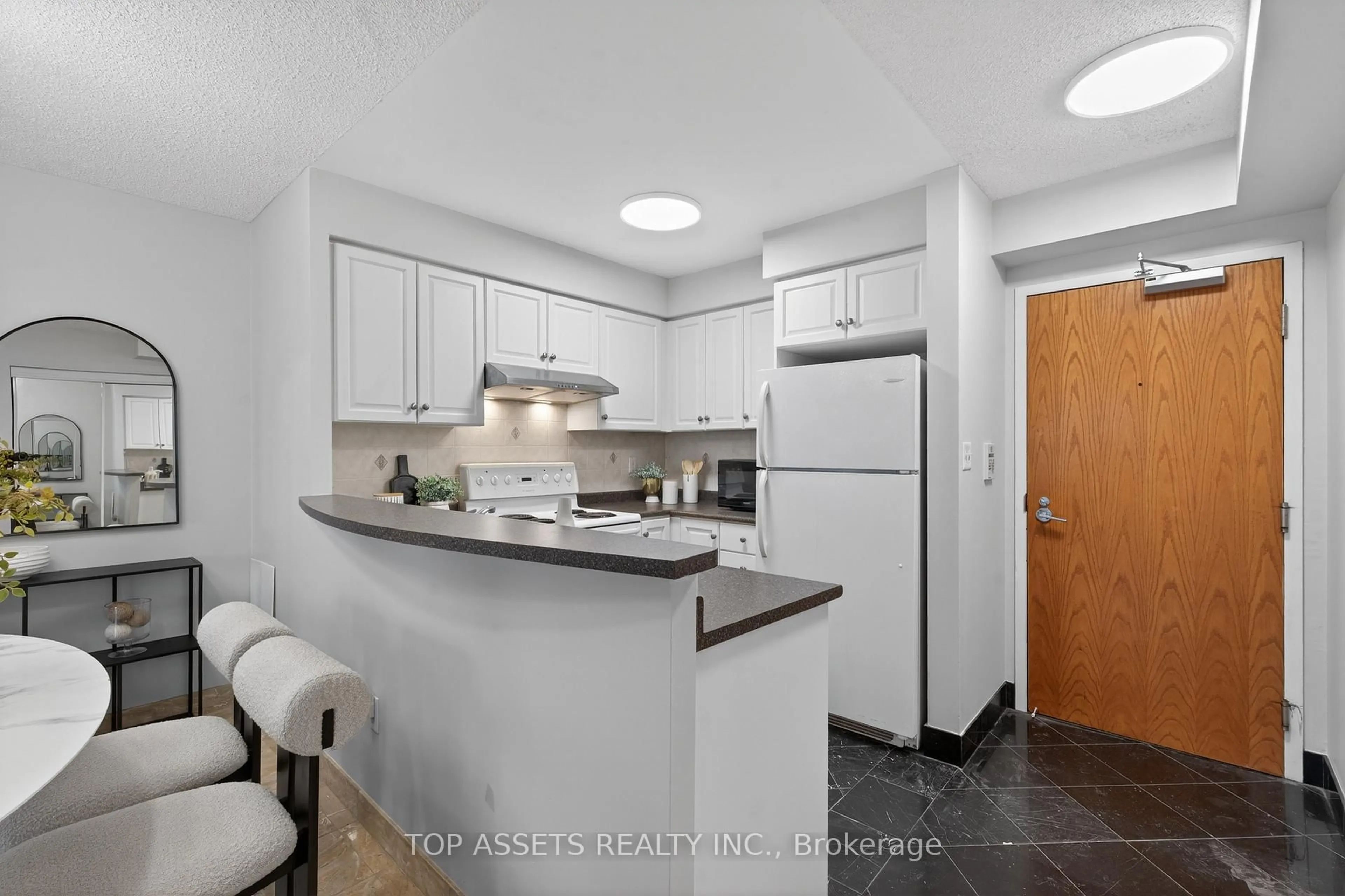 Standard kitchen, unknown for 7 Lorraine Dr #2315, Toronto Ontario M2N 7H2