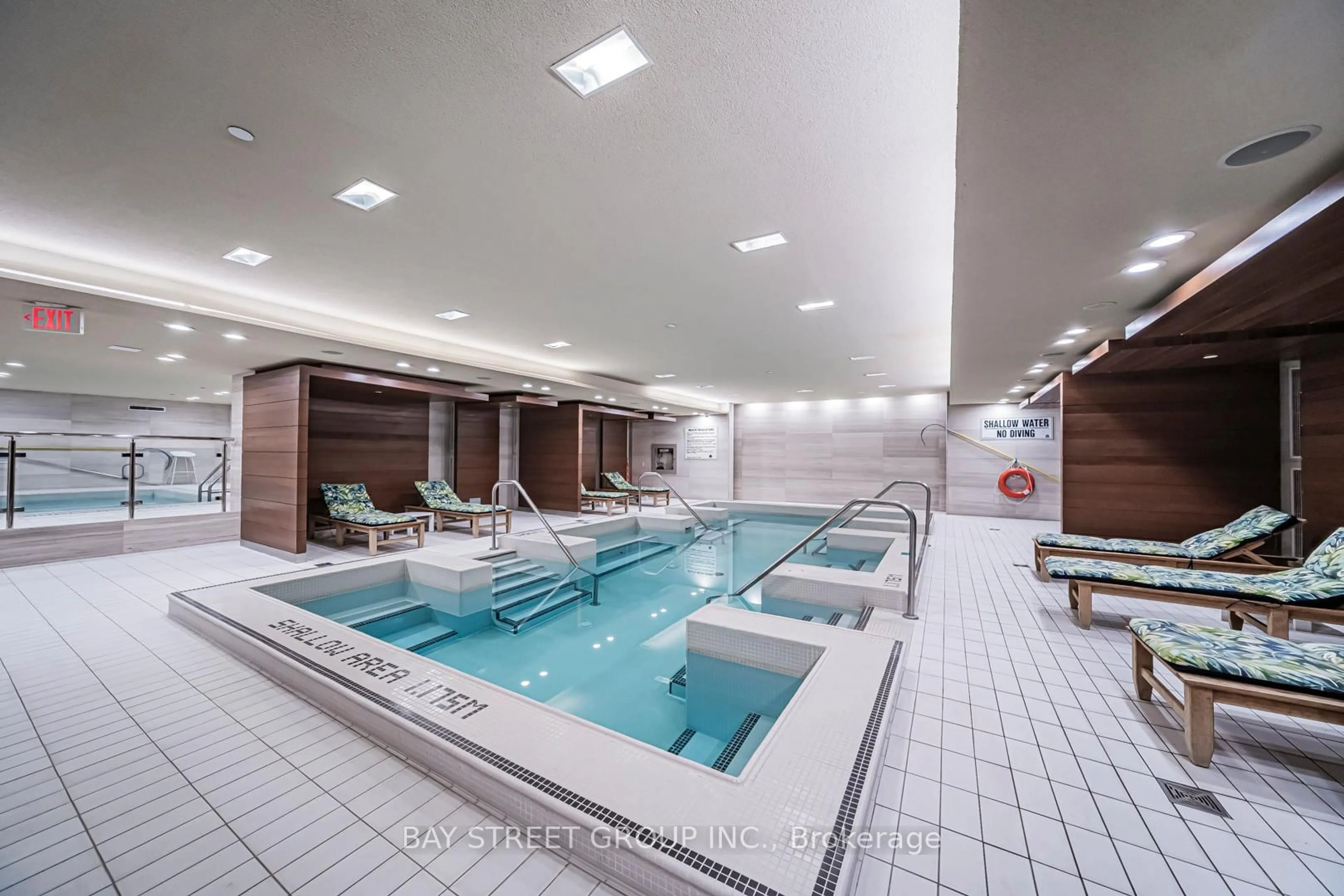 Pool for 29 Queens Quay #319, Toronto Ontario M5E 0A4