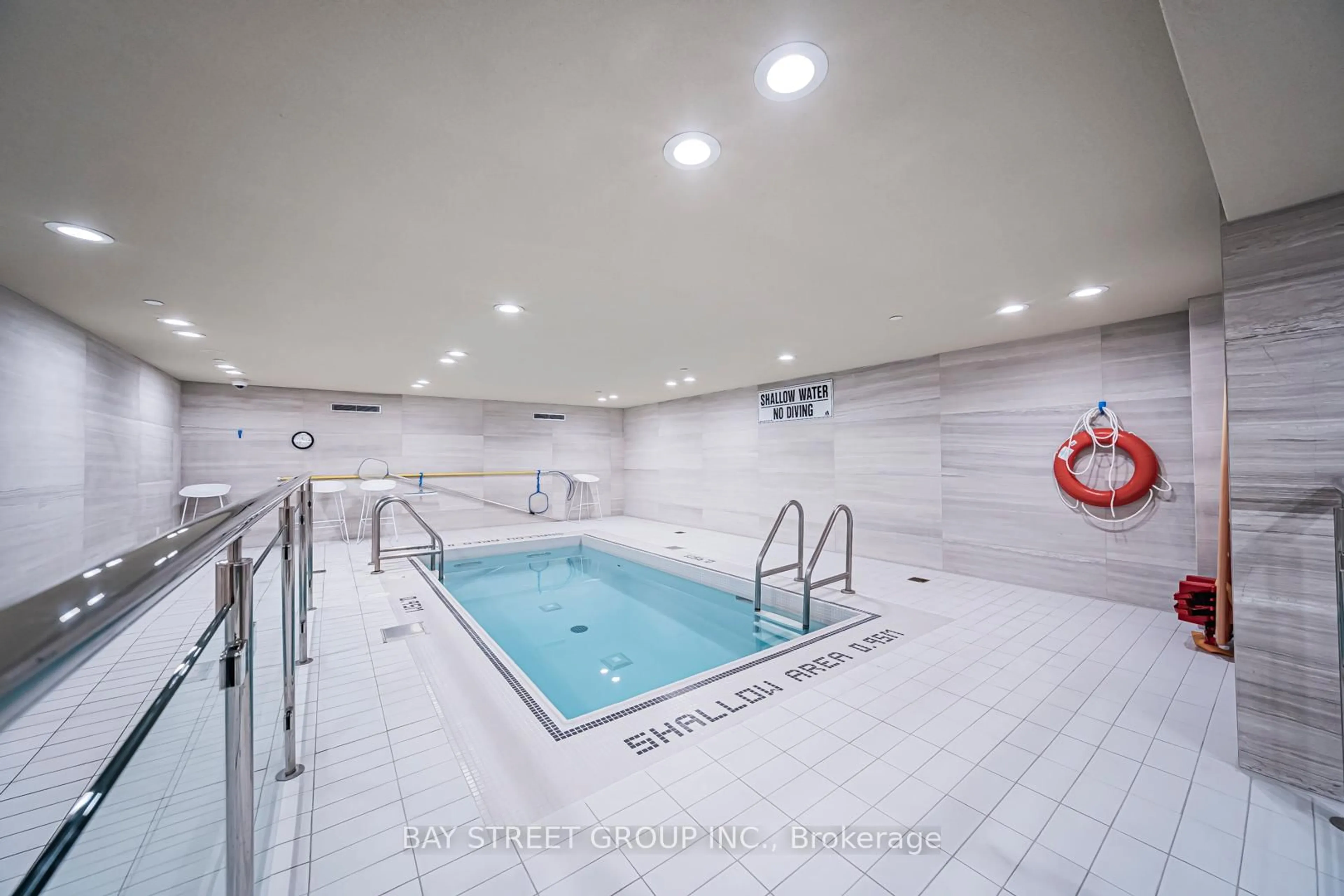 Pool for 29 Queens Quay #319, Toronto Ontario M5E 0A4