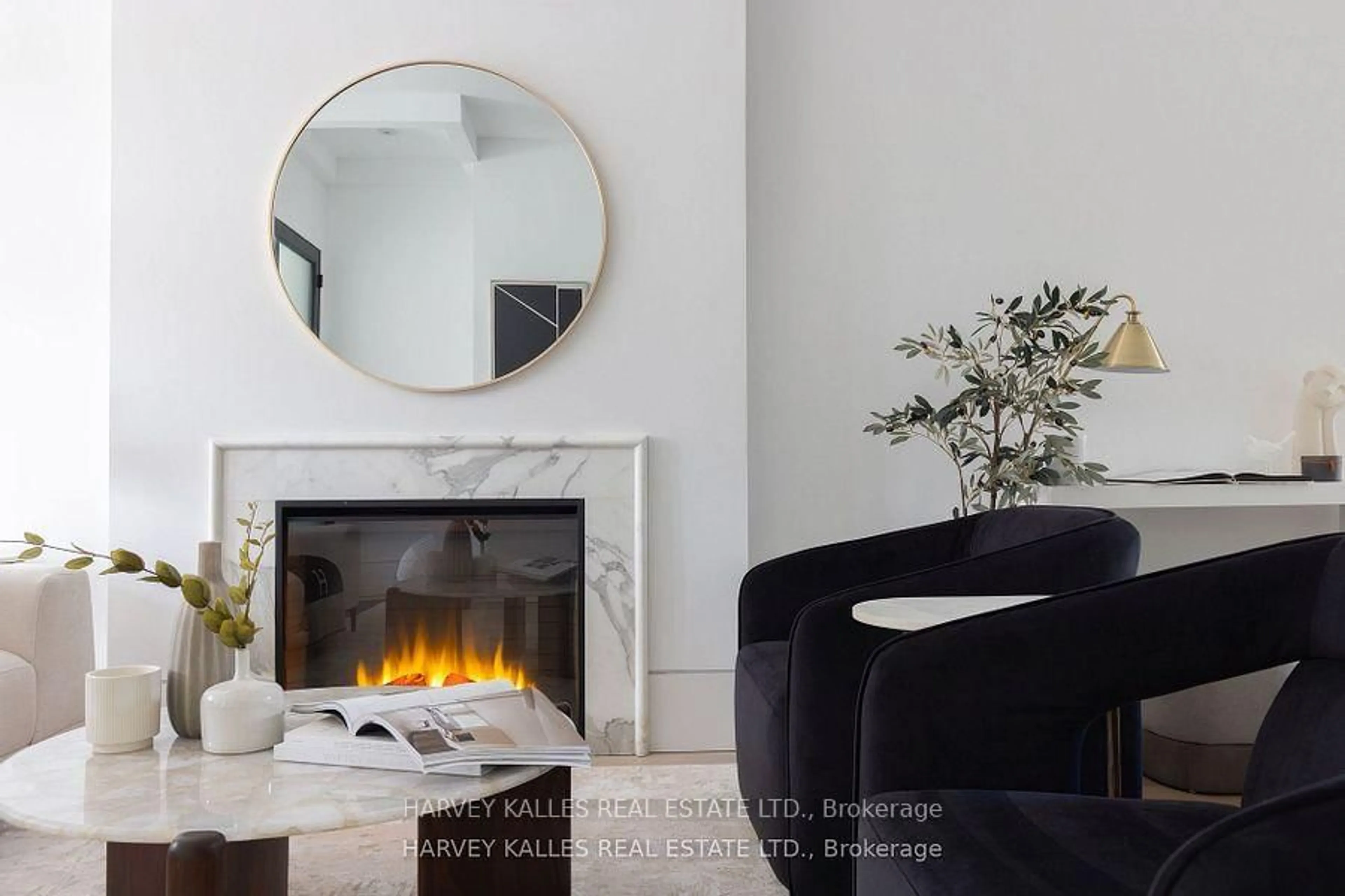 Living room with furniture, unknown for 140 Harrison St, Toronto Ontario M6J 2A4