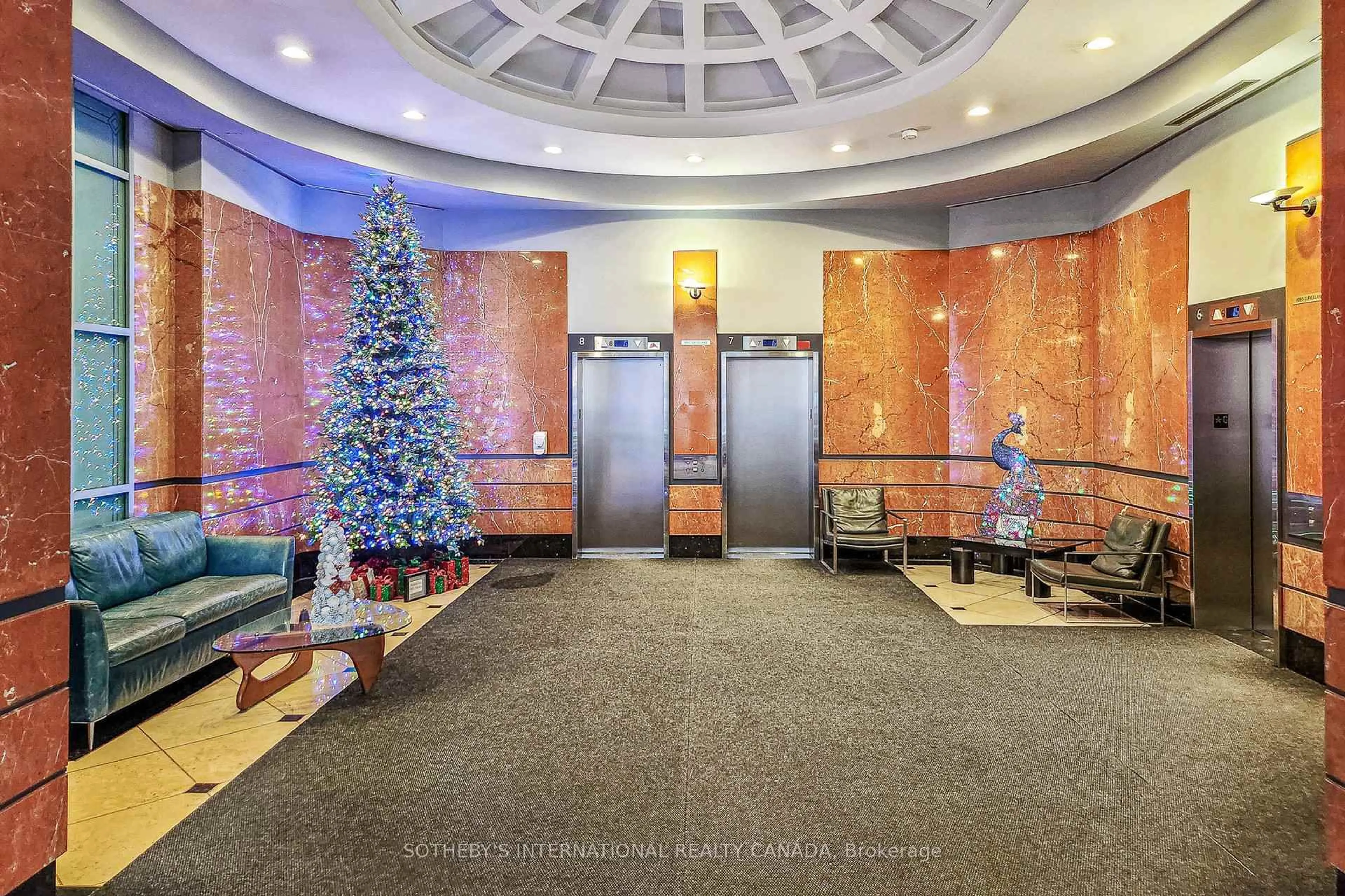 Lobby for 10 Queens Quay #712, Toronto Ontario M5J 2R9