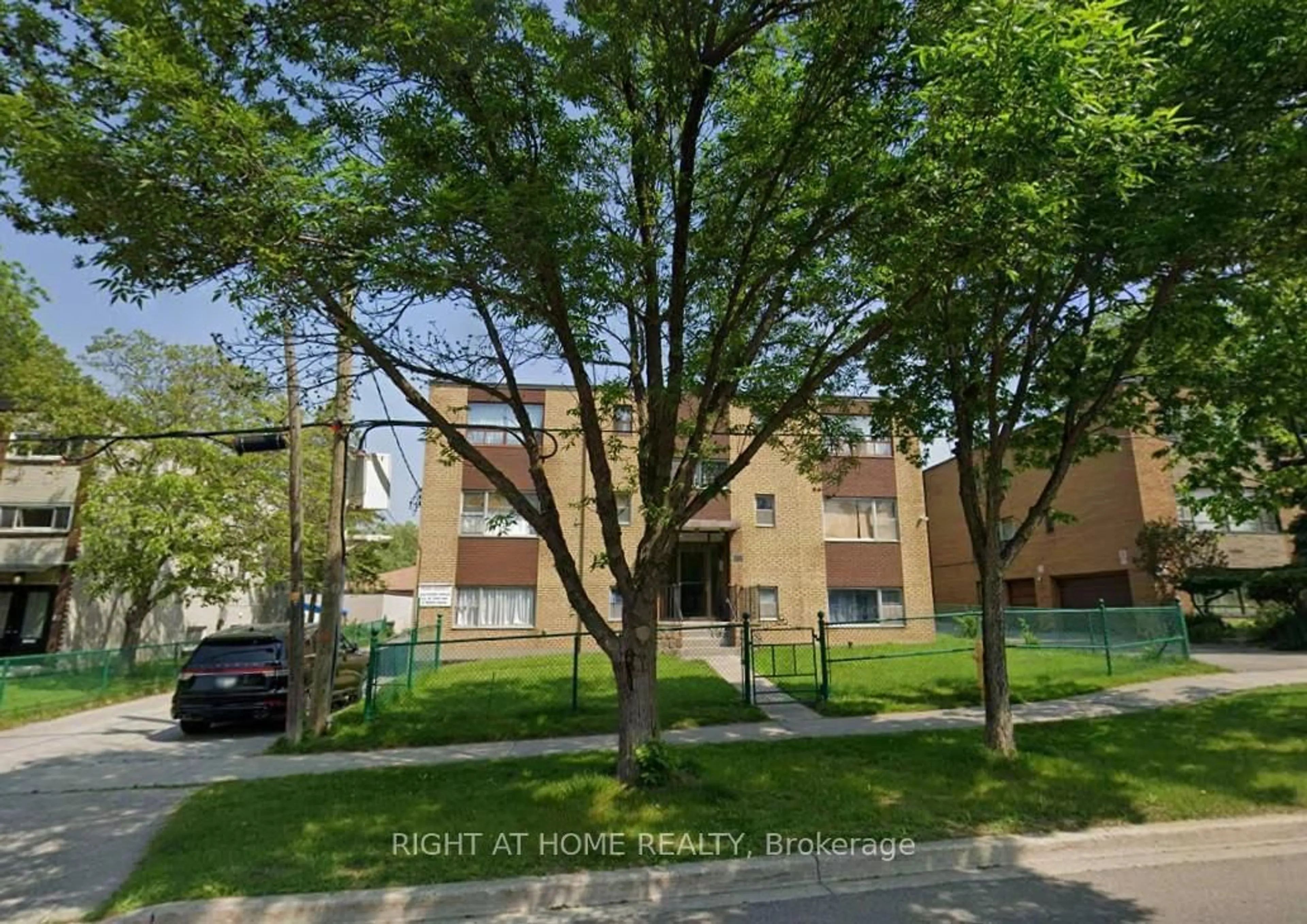 Unknown for 80 Bartley Dr, Toronto Ontario M4A 1C4