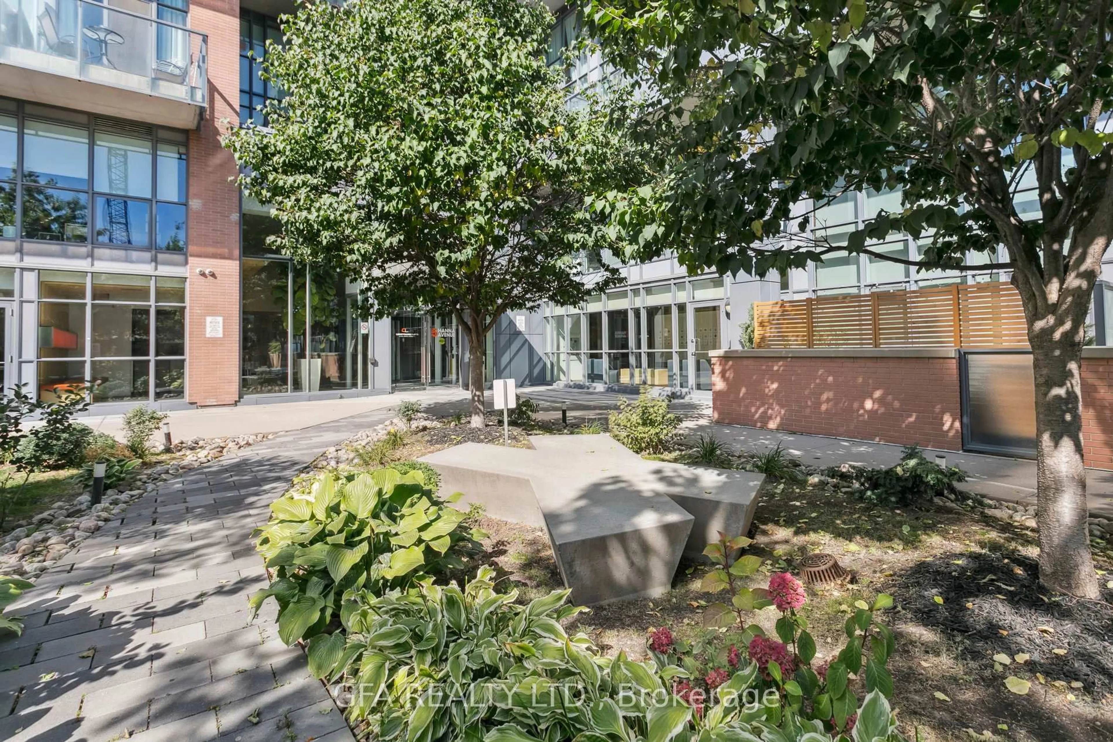 Unknown for 5 Hanna Ave #438, Toronto Ontario M6K 0B3