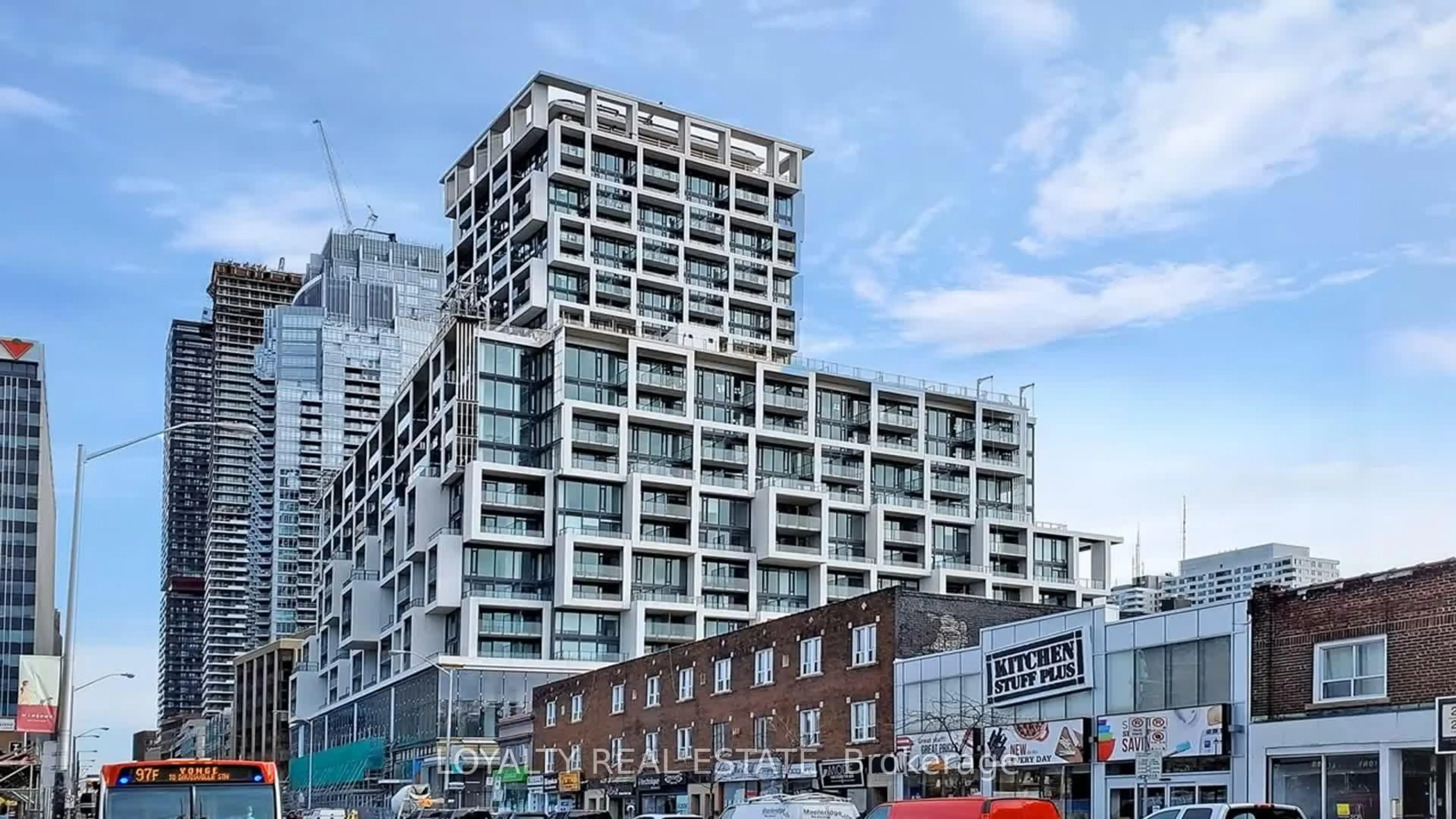 Unknown for 5 soudan Ave #1616, Toronto Ontario M4S 2A7