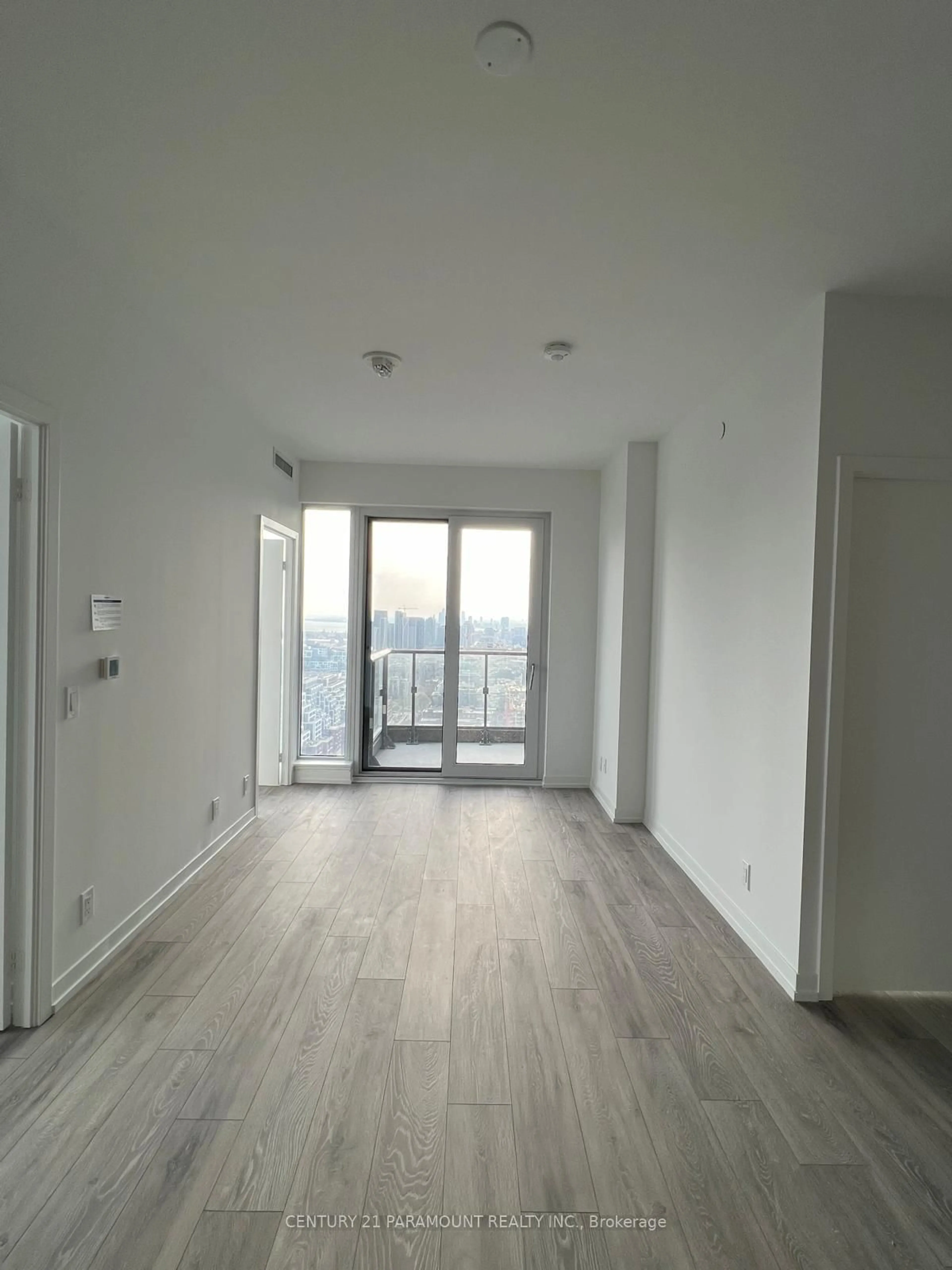 A pic of a room for 55 Mercer St #3902, Toronto Ontario M5V 0W4