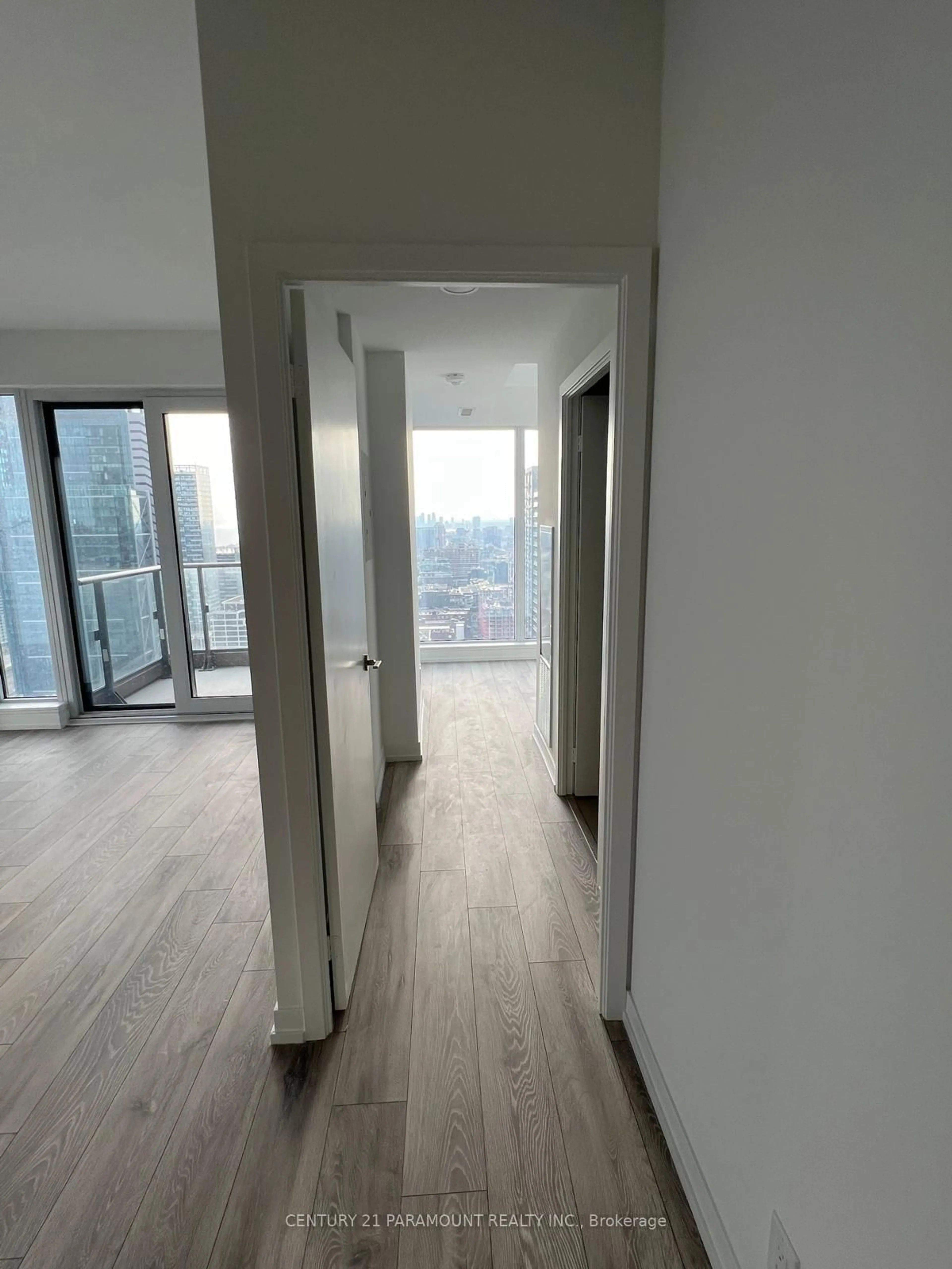 A pic of a room for 55 Mercer St #3902, Toronto Ontario M5V 0W4