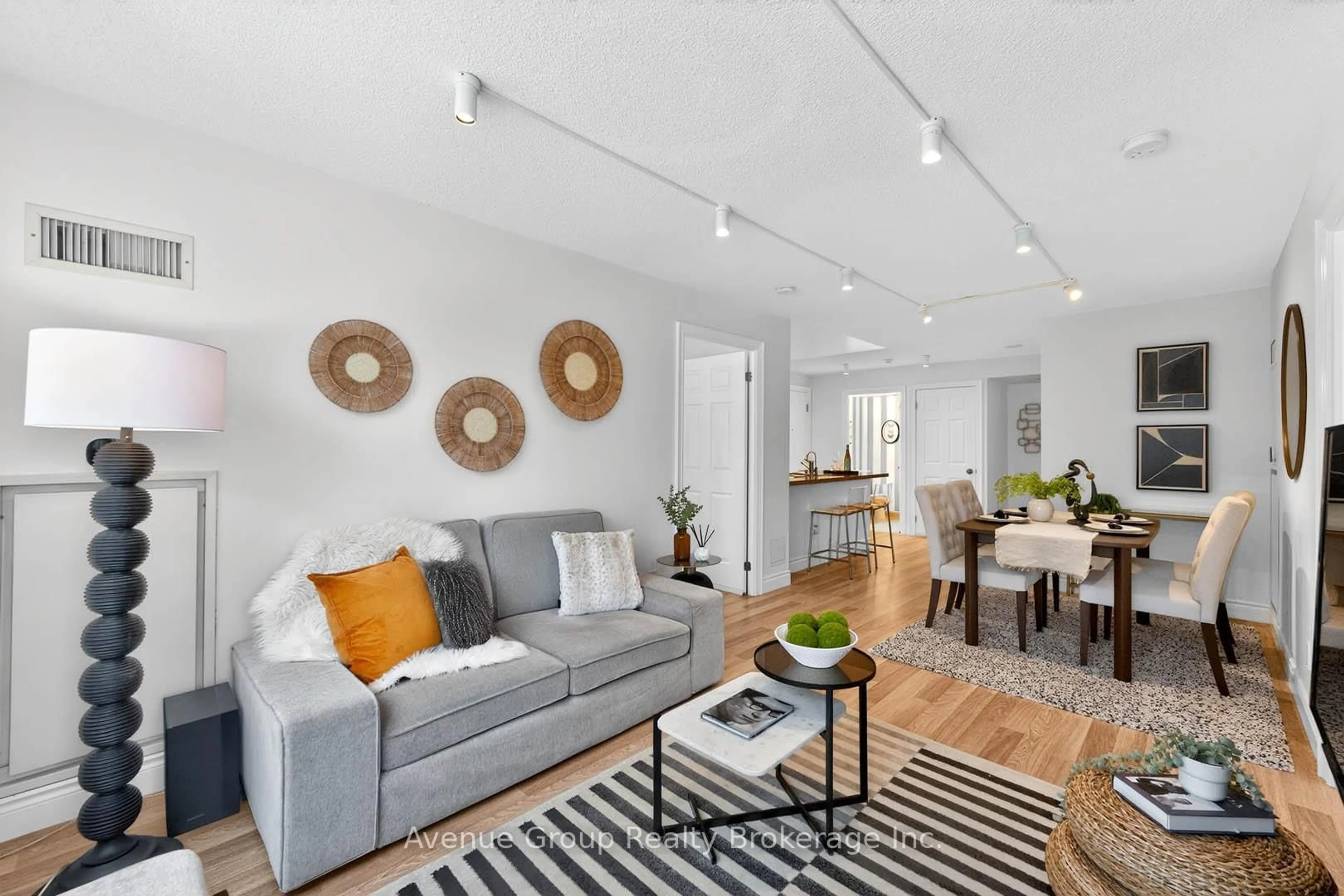 Living room with furniture, unknown for 25 Greenview Ave #726, Toronto Ontario M2M 0A5