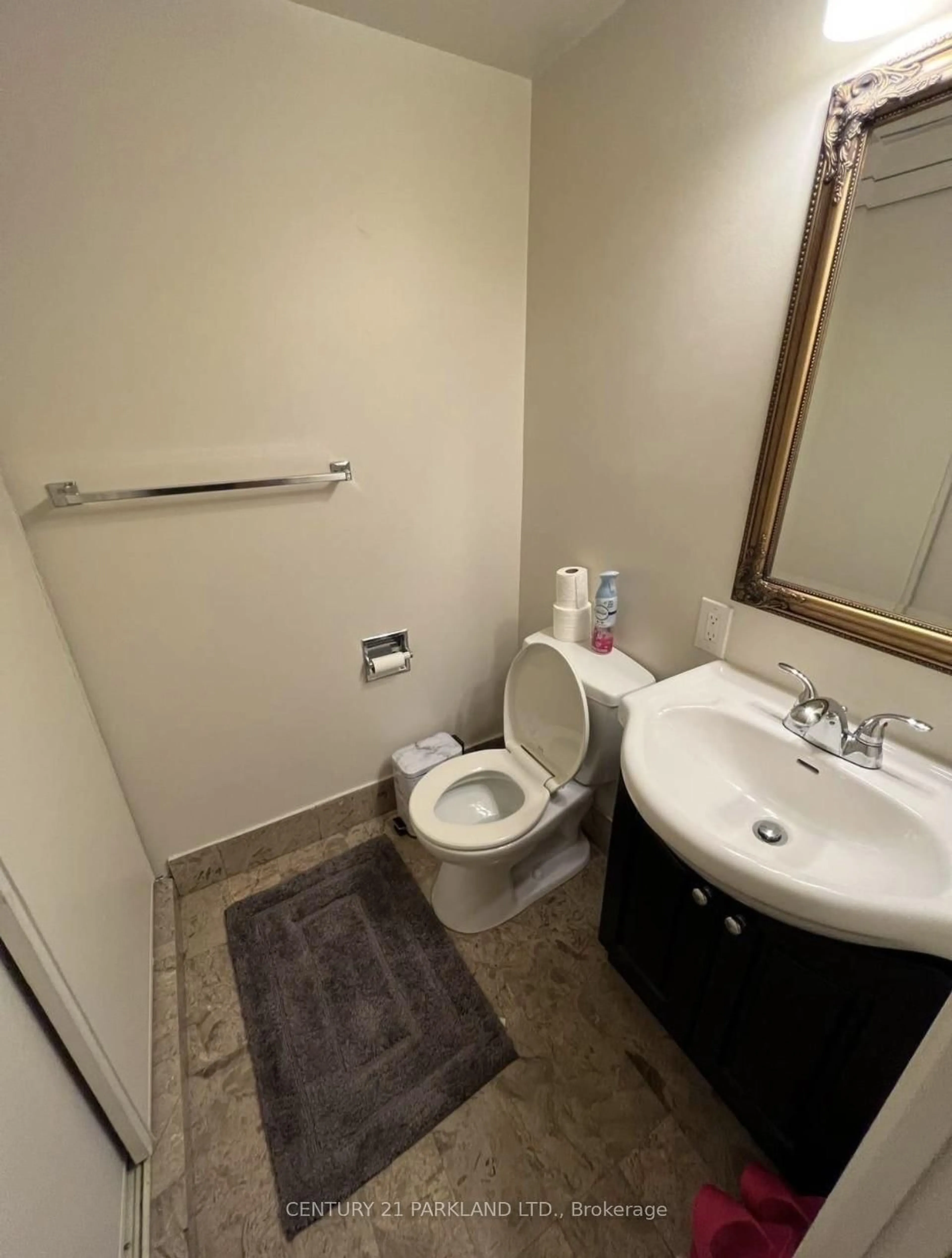 Standard bathroom, floor is not visible for 5795 Yonge St #605, Toronto Ontario M2M 4J3